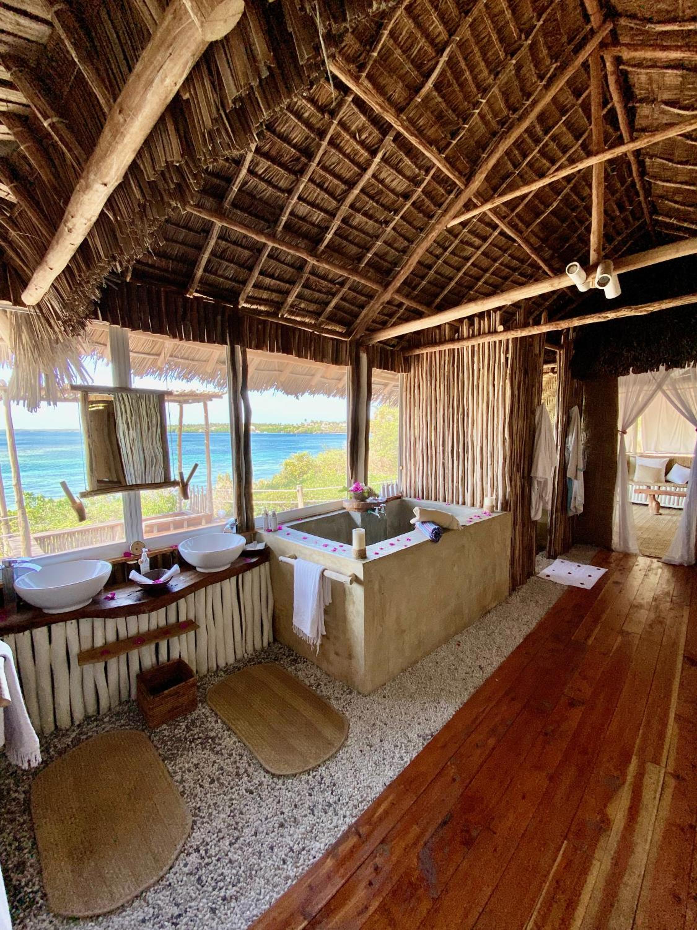Rock and Sea Resort