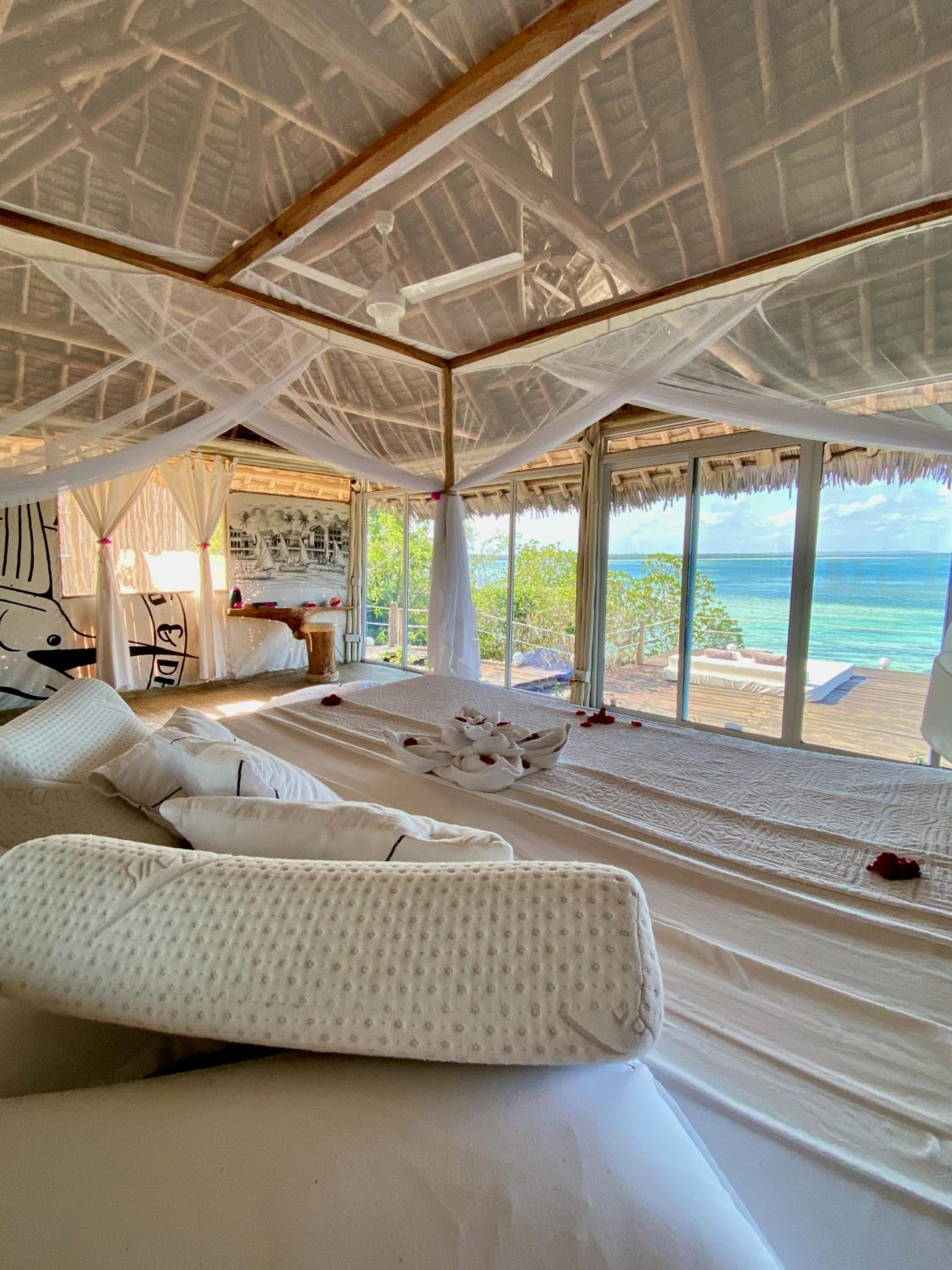 Rock and Sea Resort