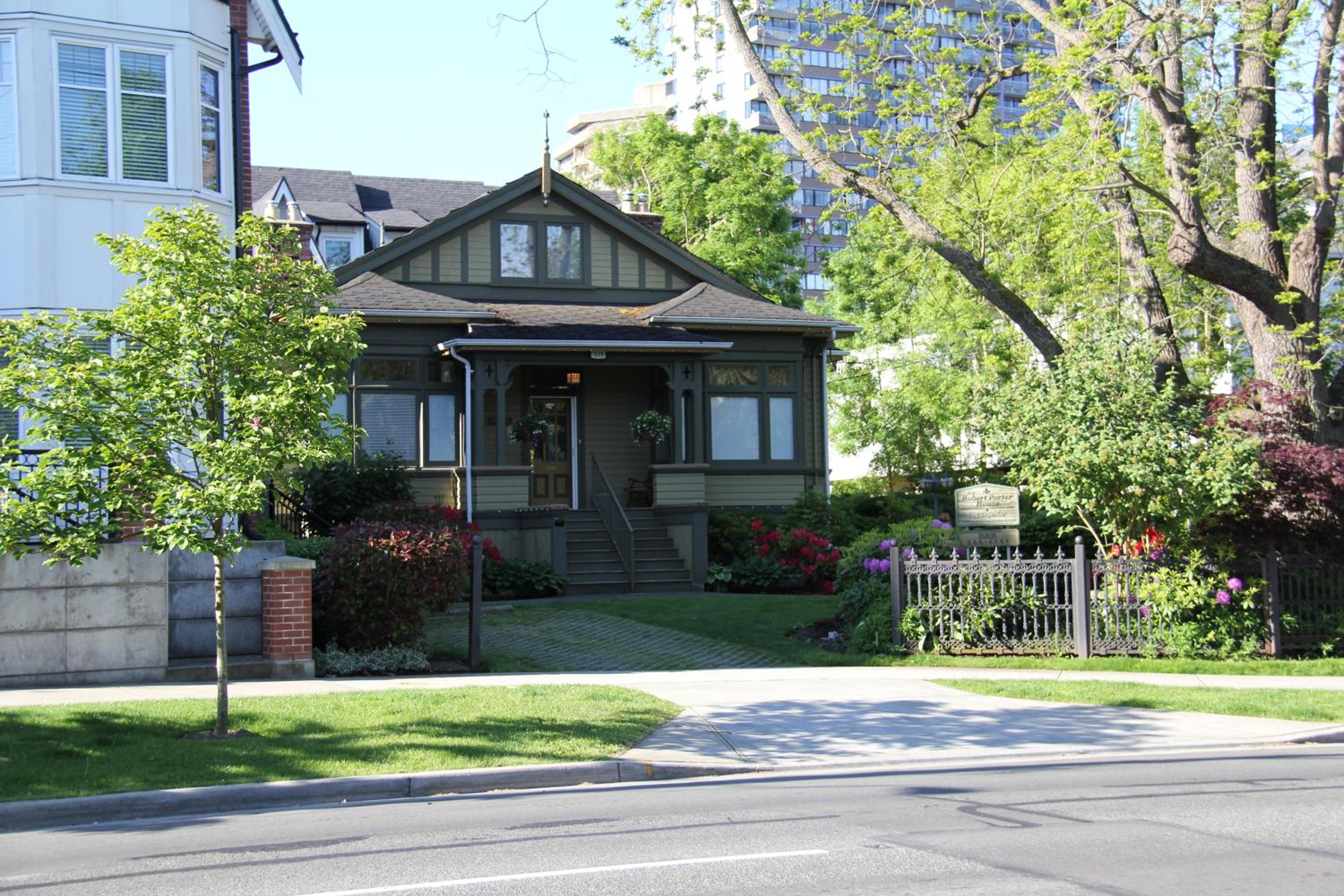 Robert Porter House Inn