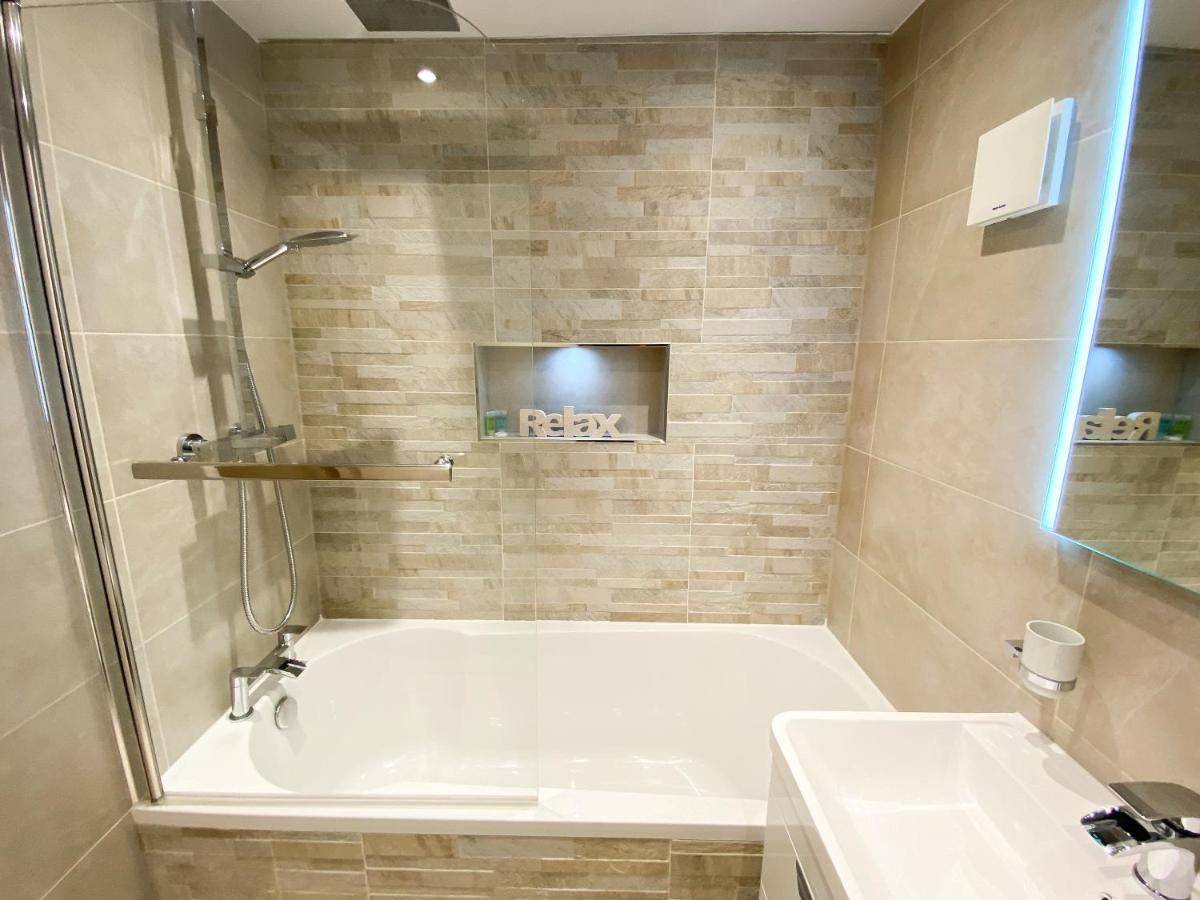 Glasgow 2bd City Centre Apartment - Free Private Parking view 3