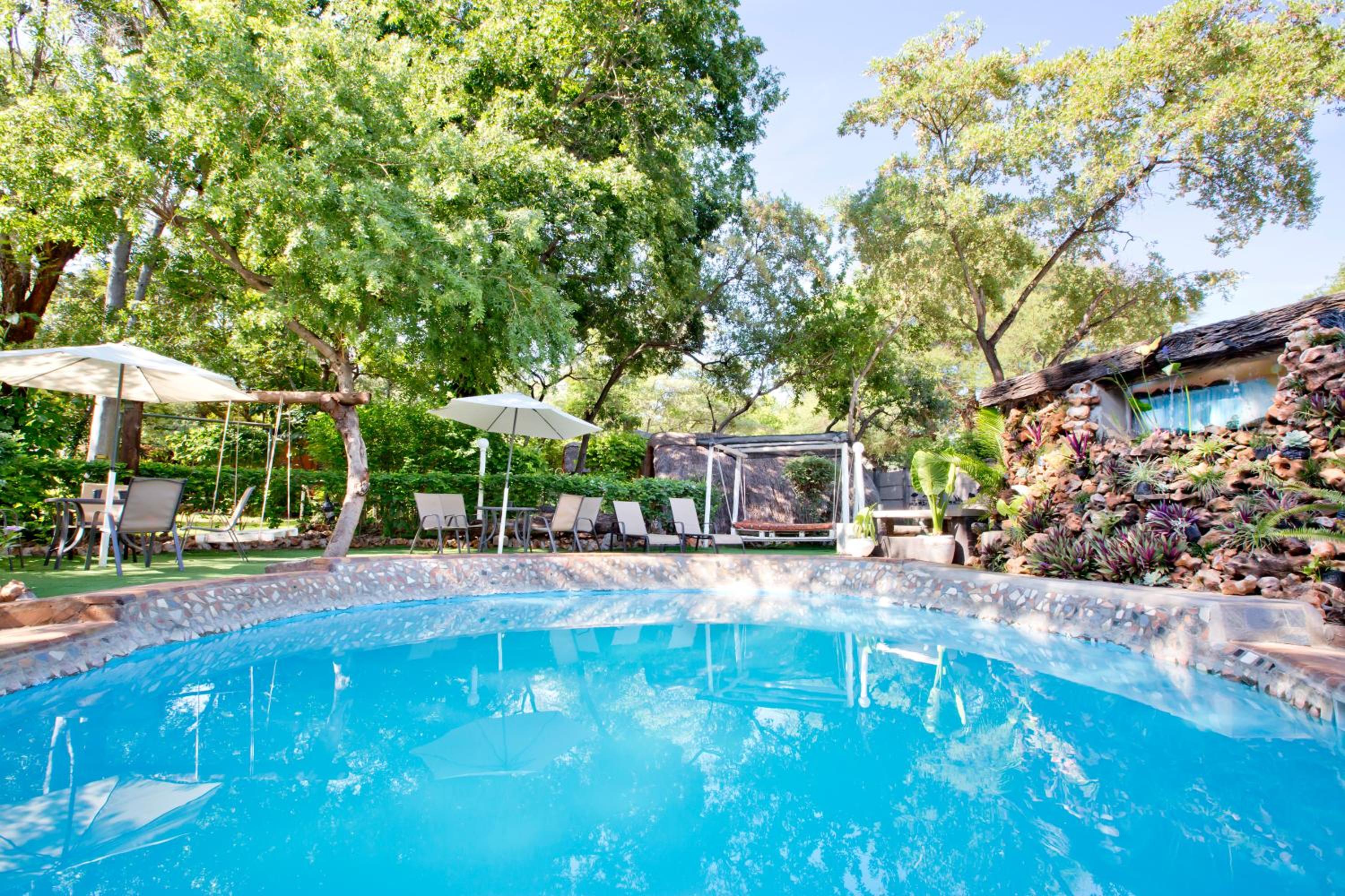 Victoria Falls Backpackers Lodge