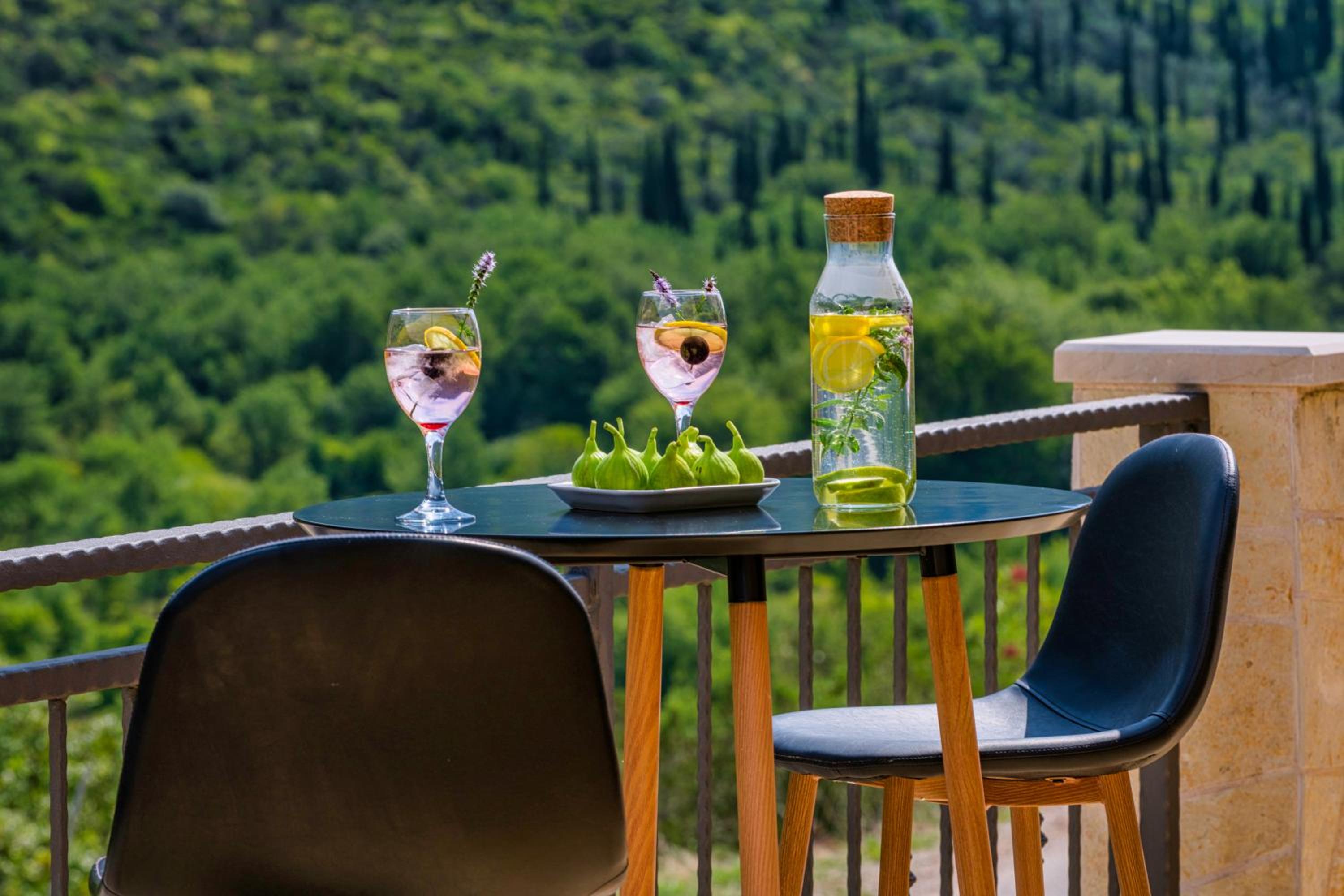 Villa Luce view 2