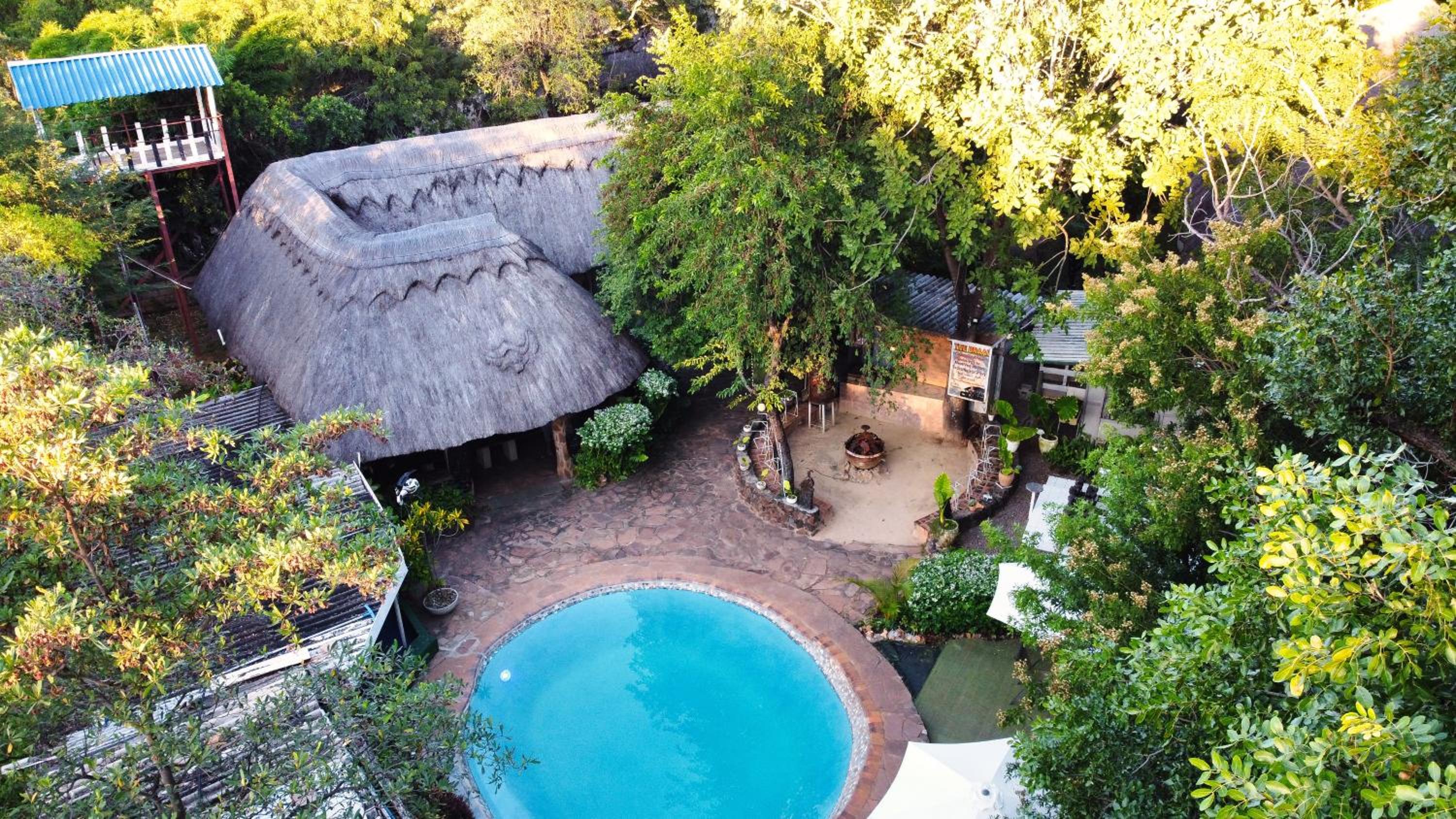 Victoria Falls Backpackers Lodge