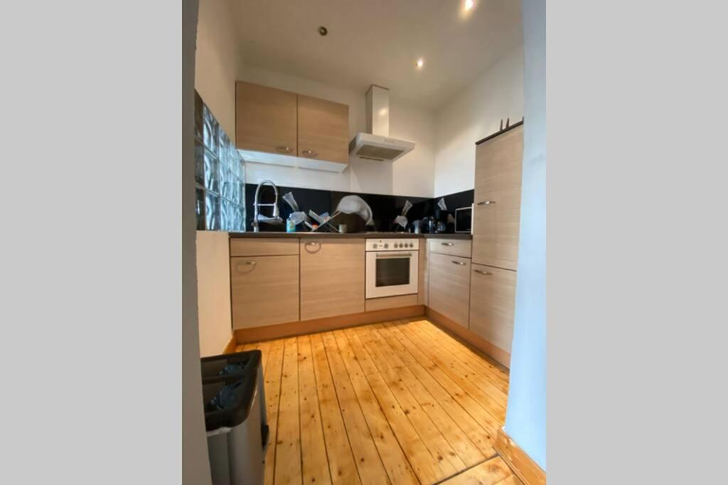 Die kleine Post en Schleiden — kitchen