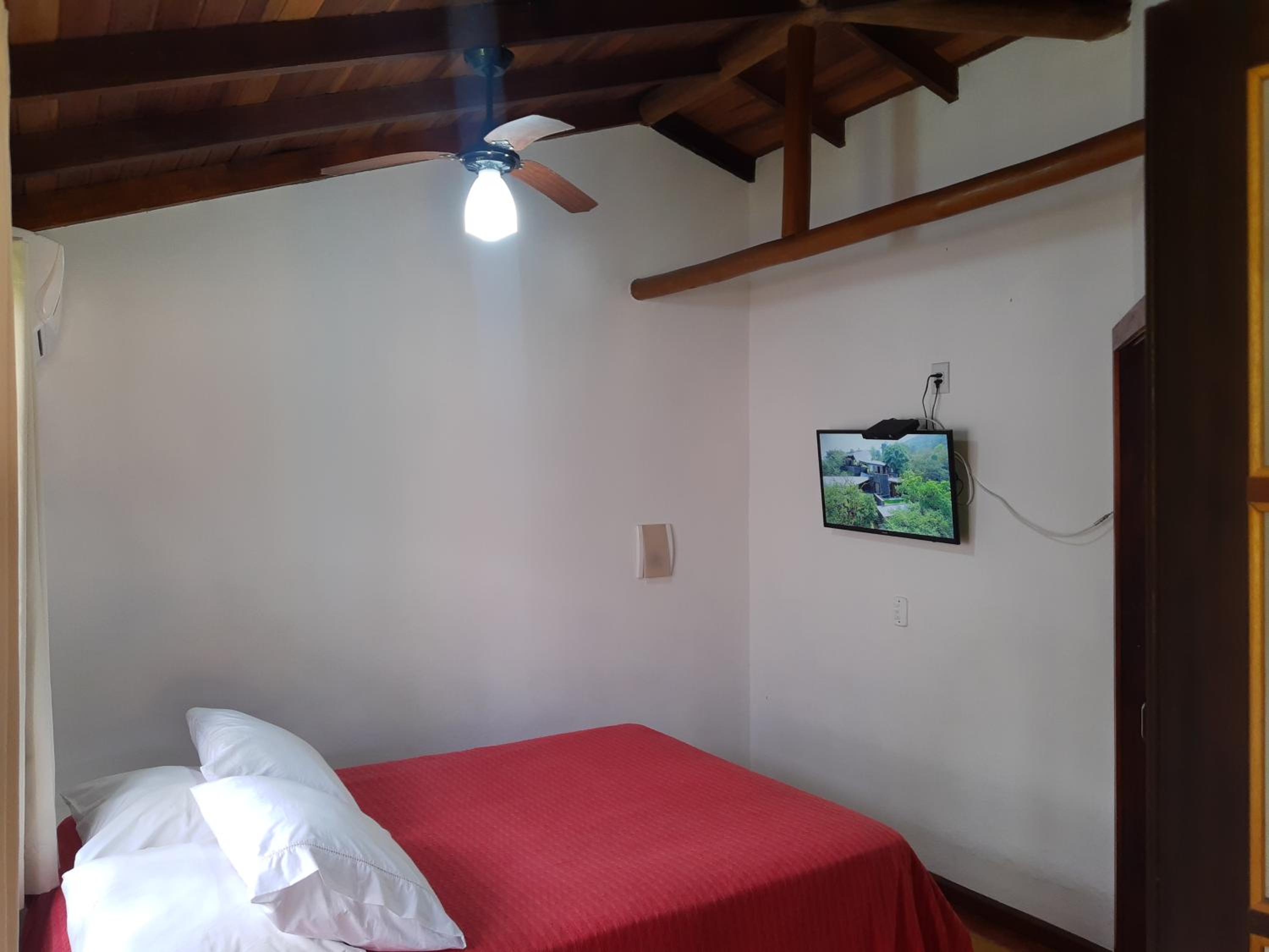 Casa Jardim Bangalos