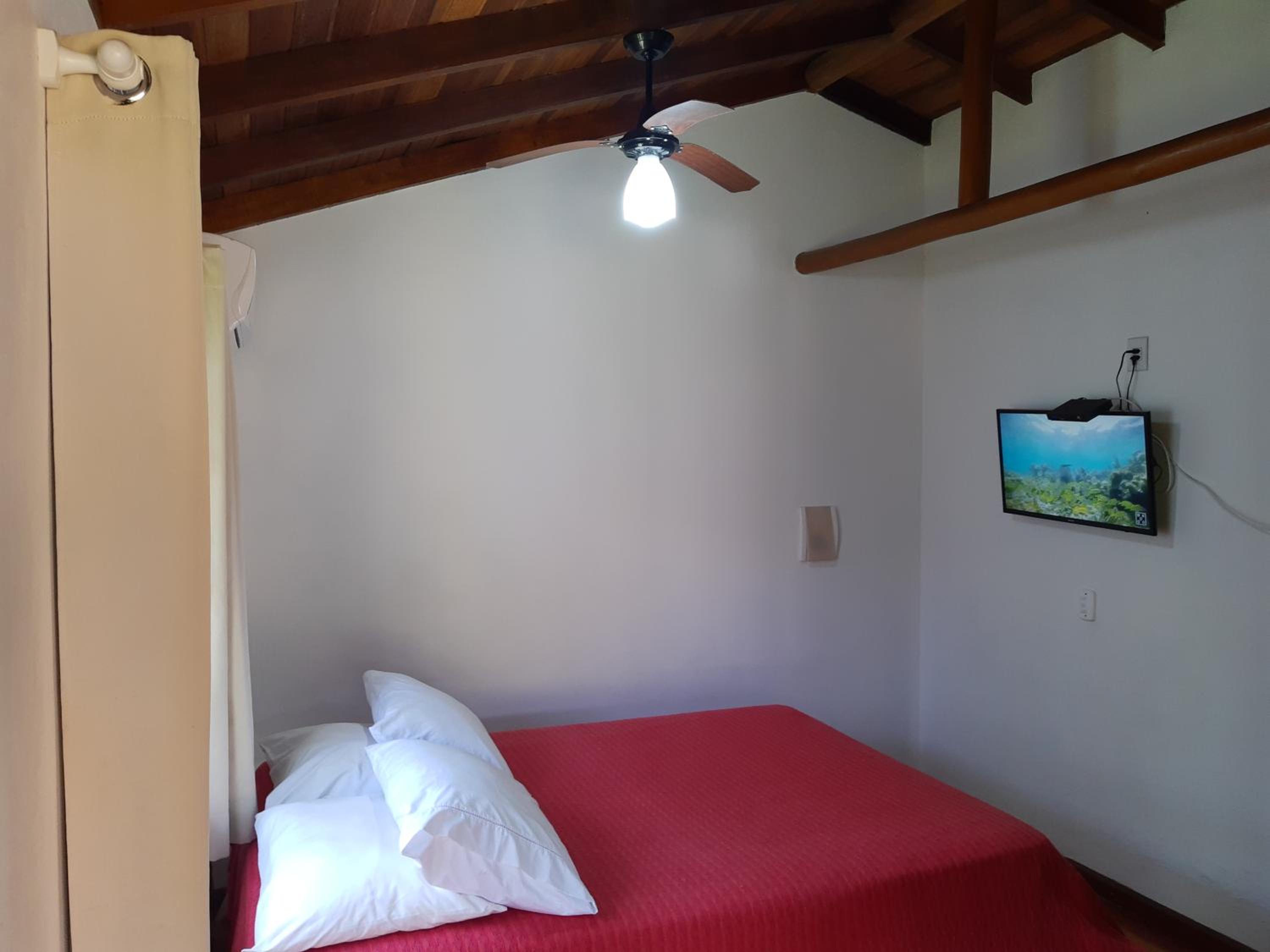 Casa Jardim Bangalos