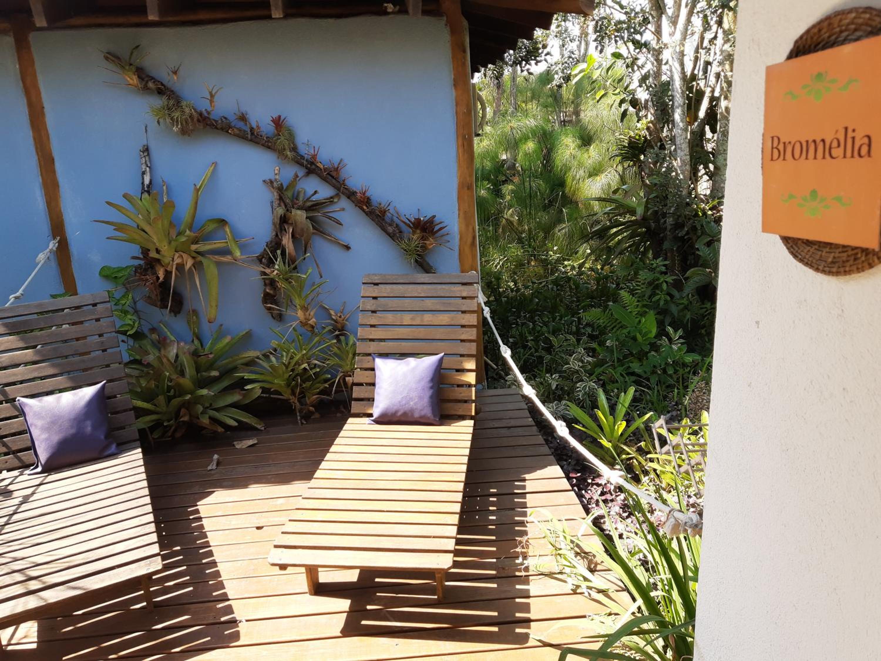 Casa Jardim Bangalos