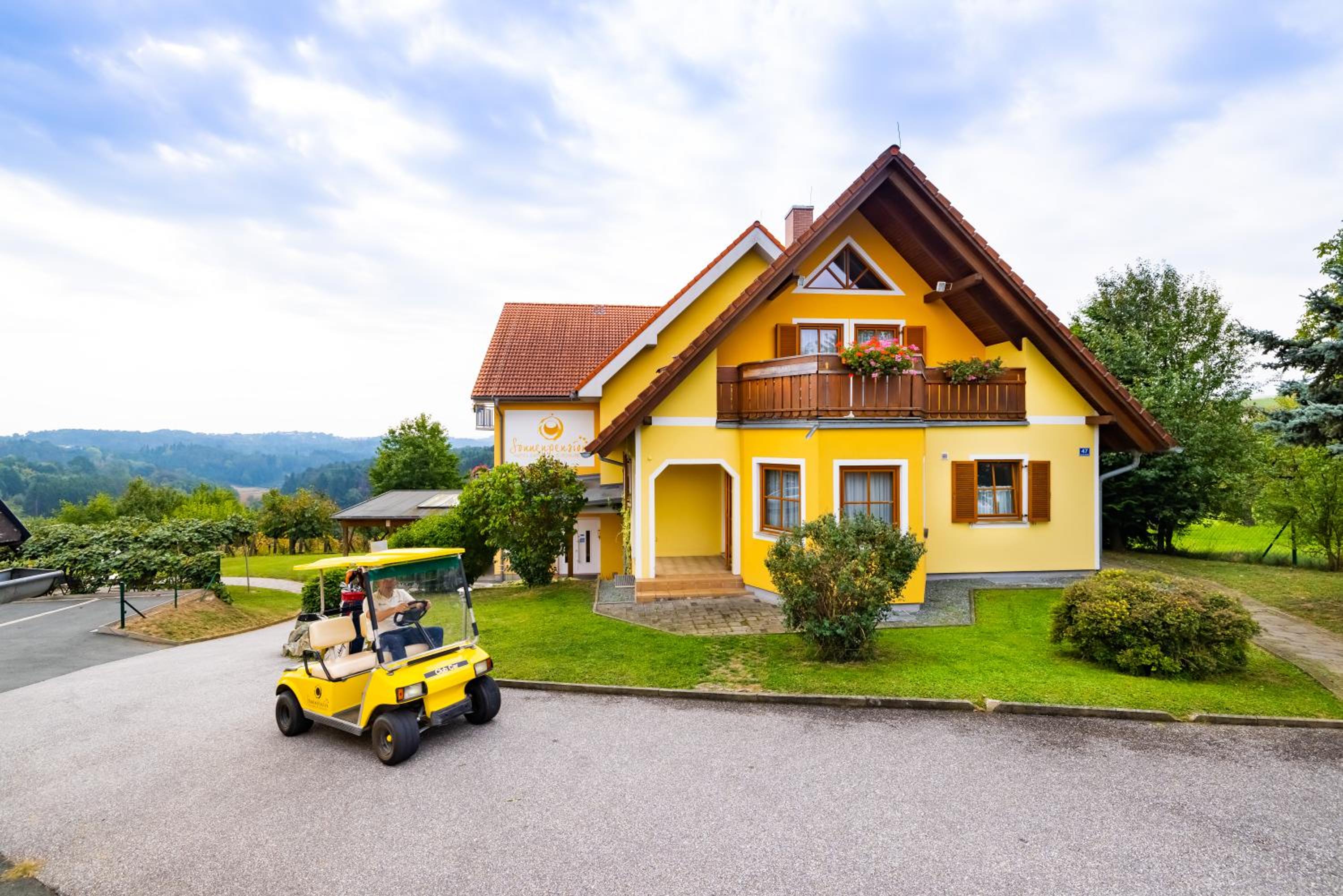 Golf & Thermenland Sonnenpension Frühstückshotel Burgauberg Stegersbach