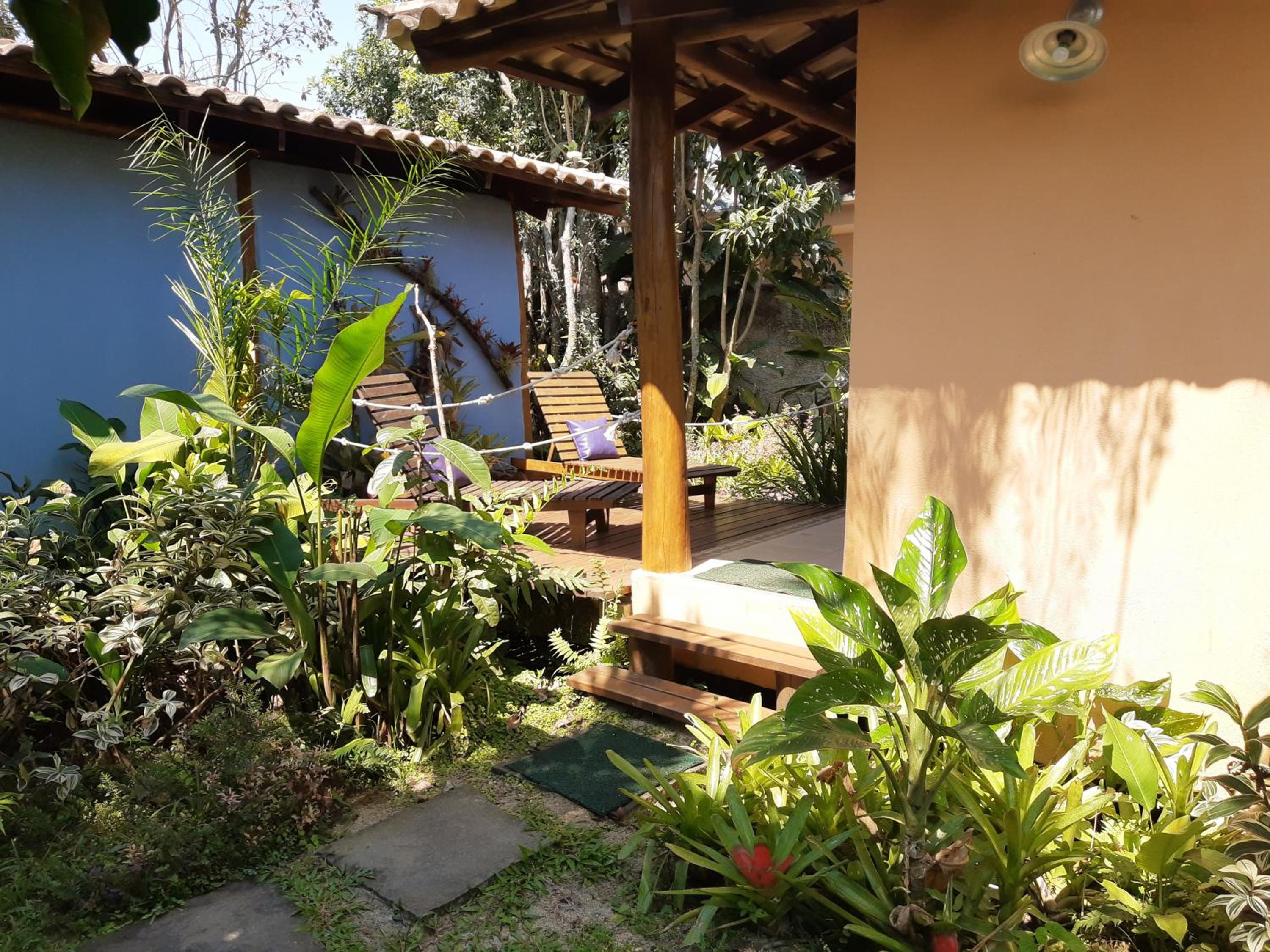 Casa Jardim Bangalos