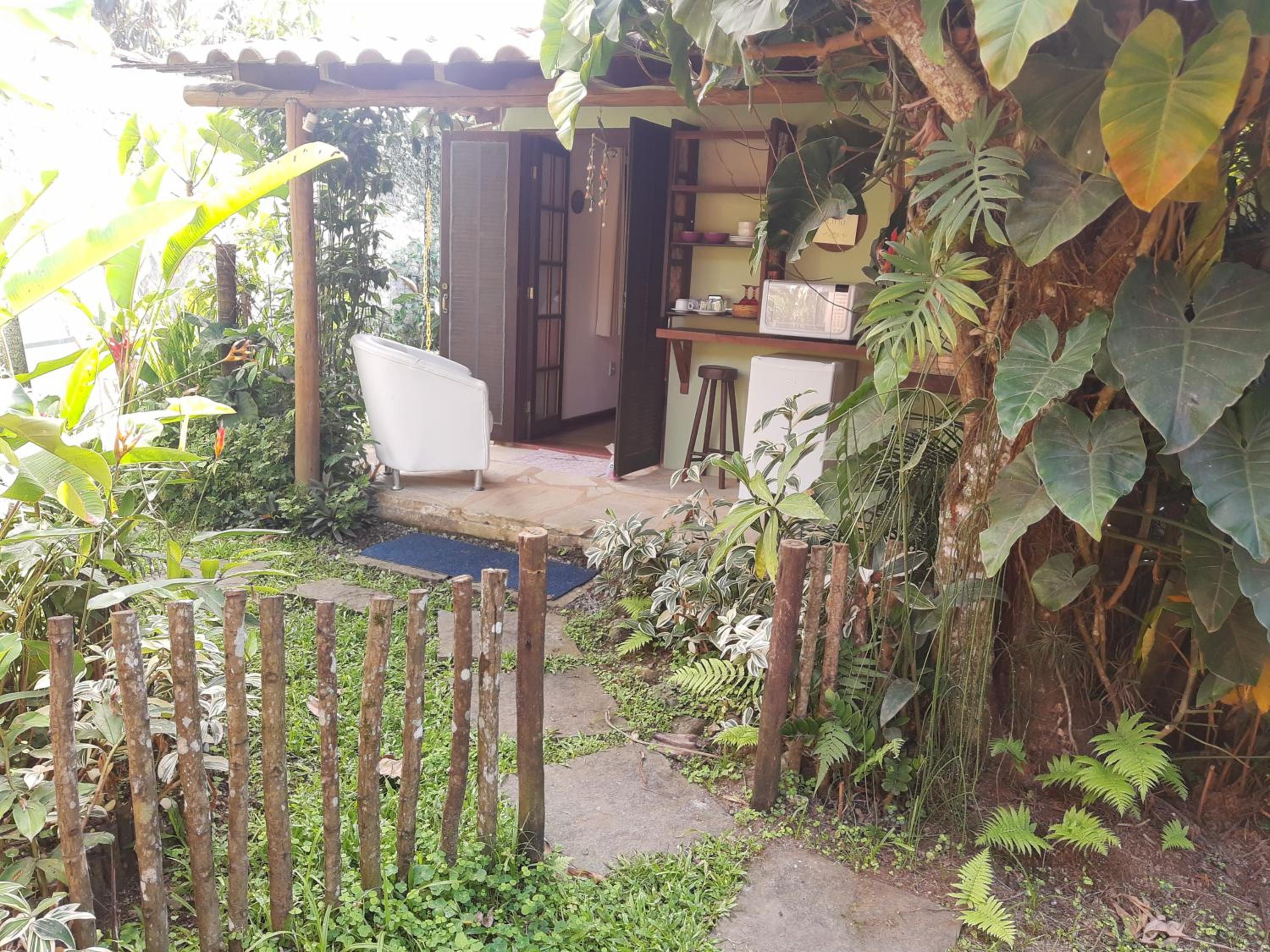 Casa Jardim Bangalos
