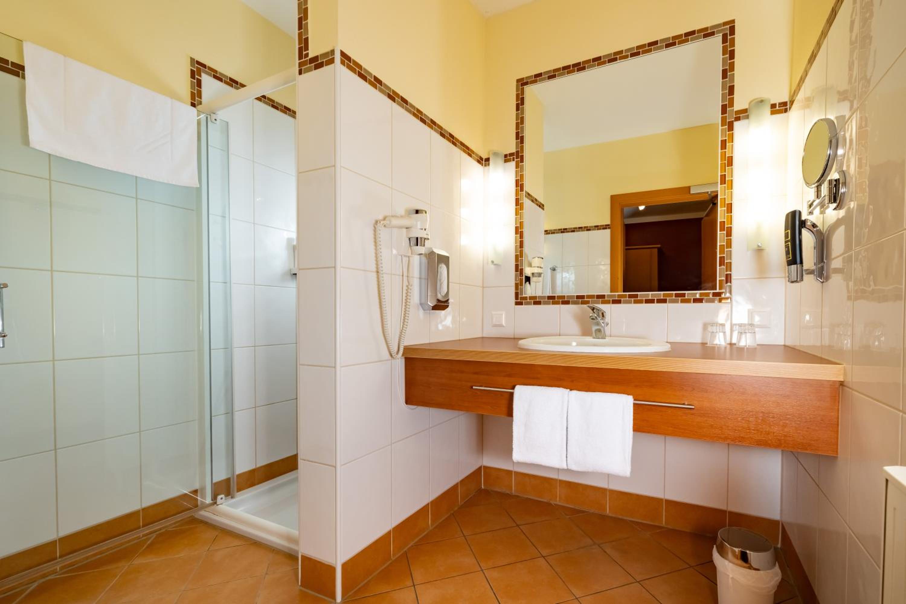Golf & Thermenland Sonnenpension Frühstückshotel Burgauberg Stegersbach