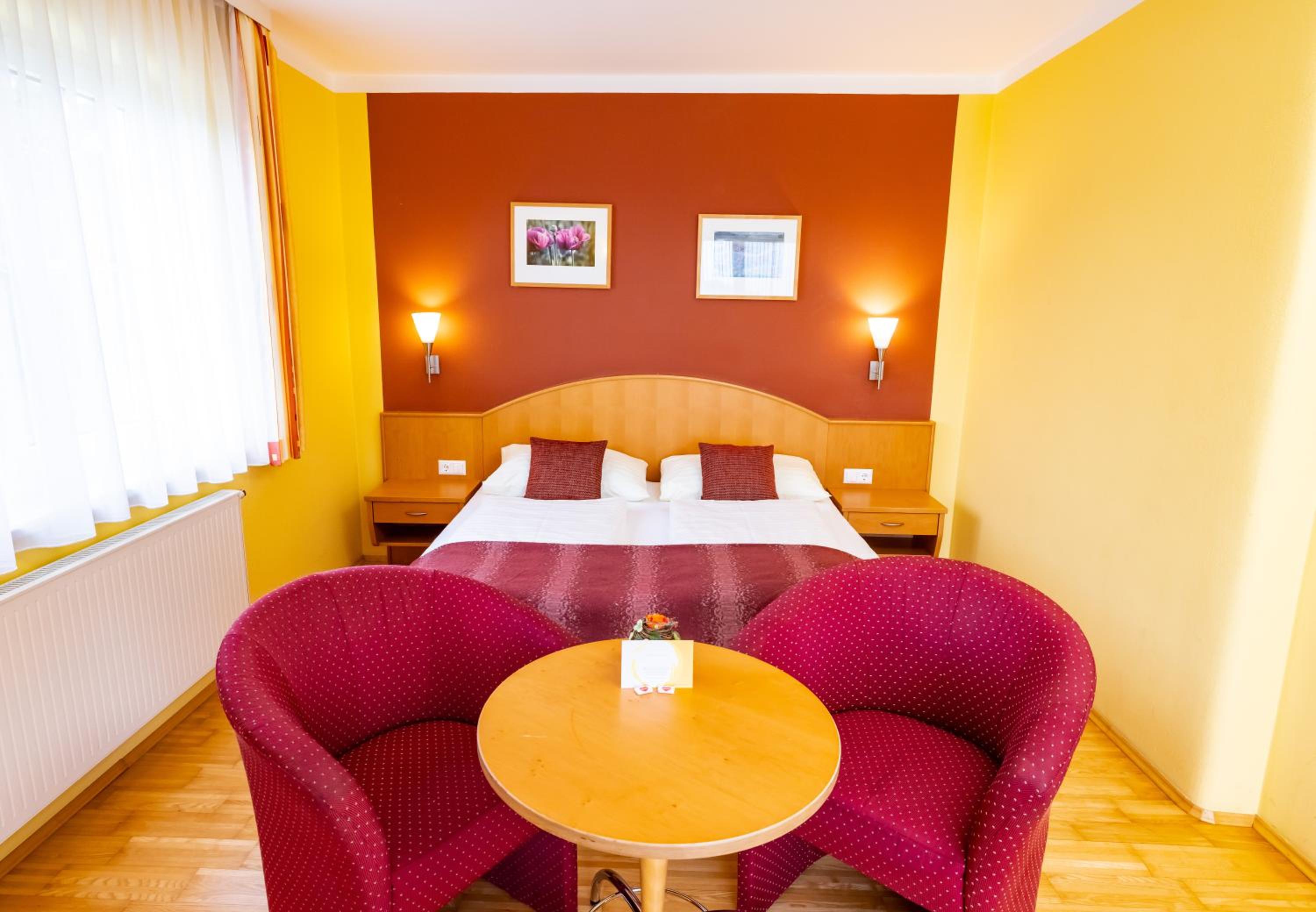 Golf & Thermenland Sonnenpension Frühstückshotel Burgauberg Stegersbach