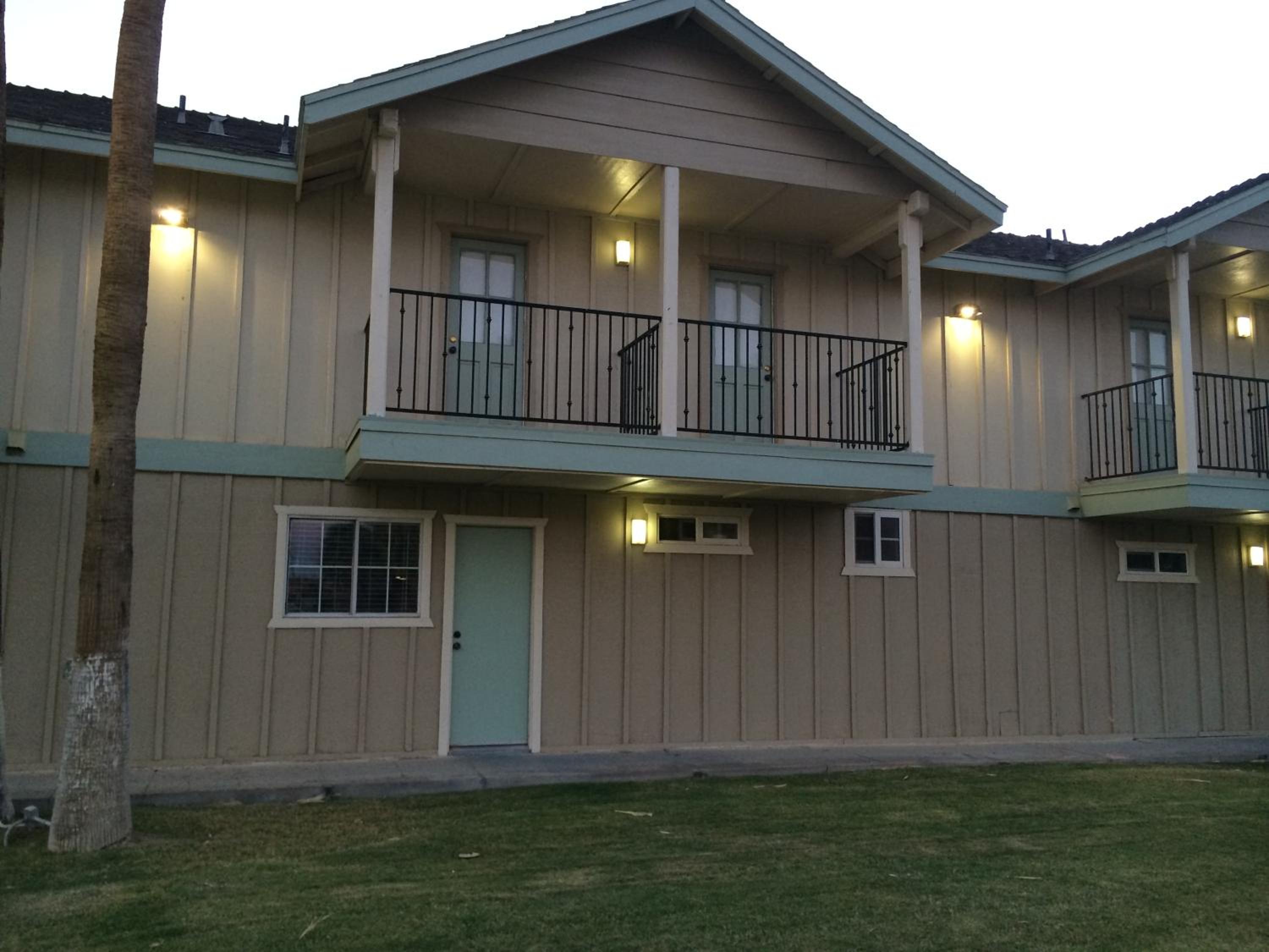 Value Inn & Suites view 4
