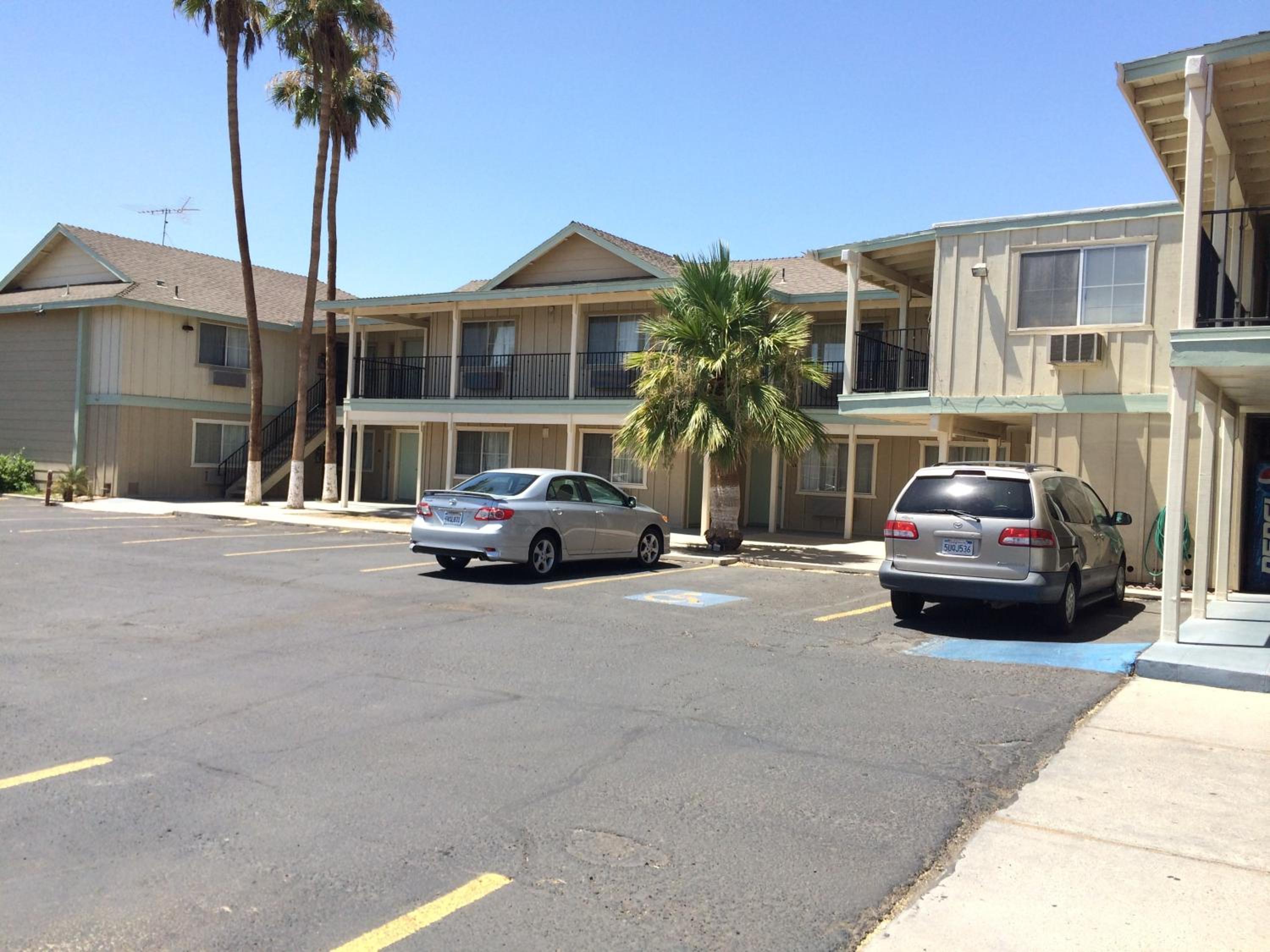 Value Inn & Suites view 3