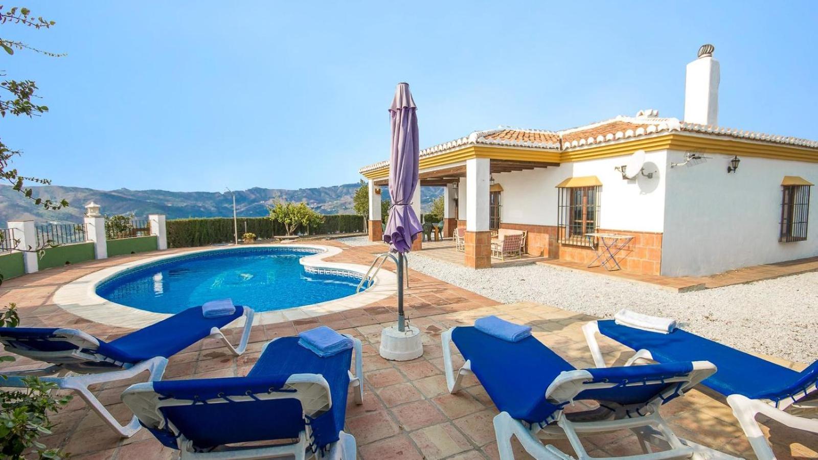 Casa Adrian Almachar by Ruralidays photo 3