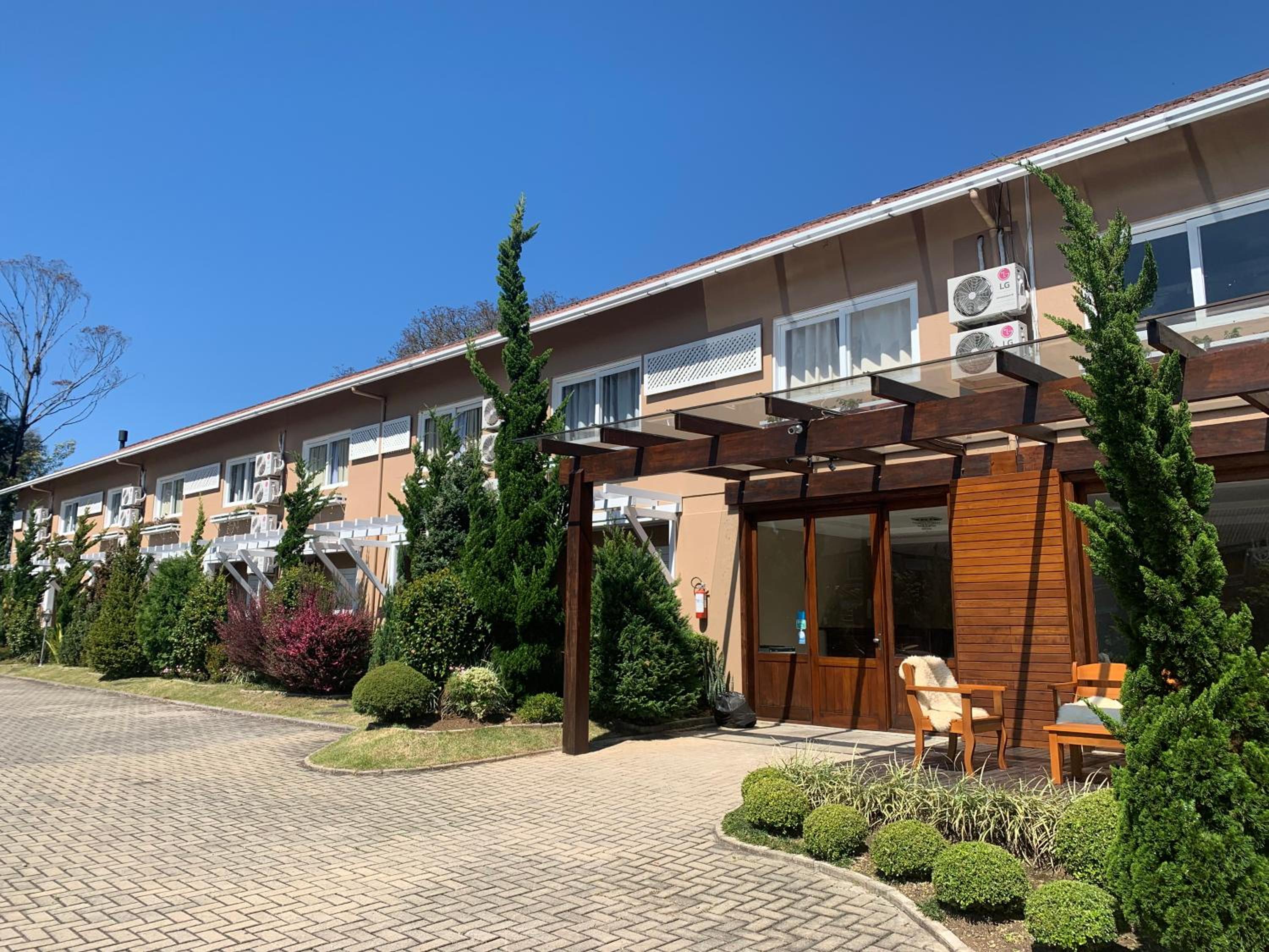 Hotel Pousada Quinta do Vale - Image 1