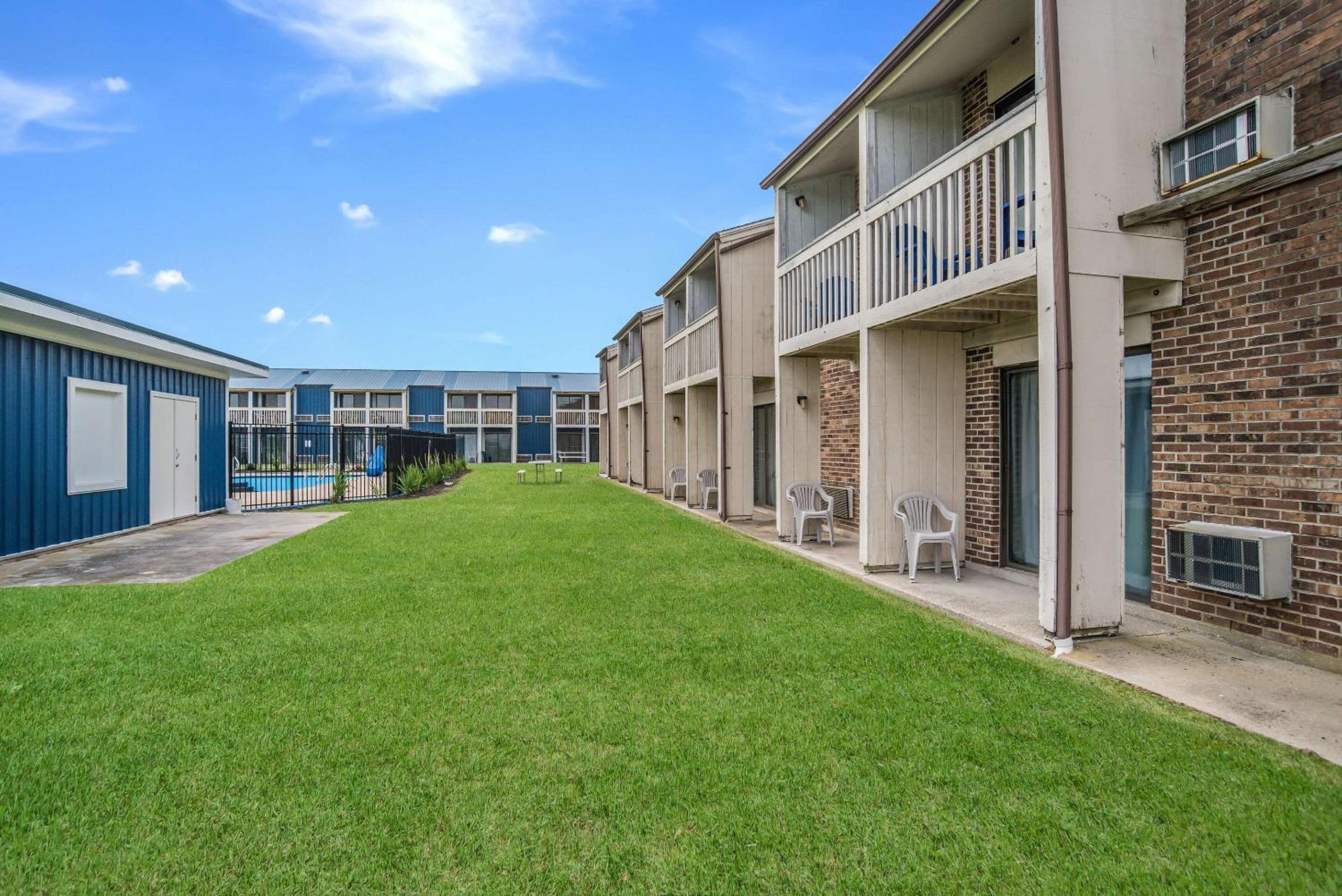 Rodeway Inn at Somers Cove Marina view 2