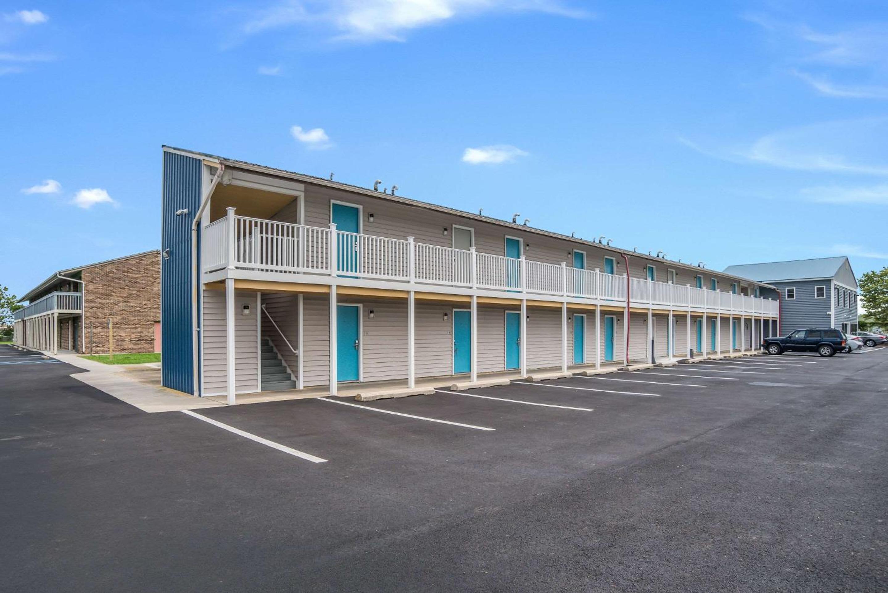 Rodeway Inn at Somers Cove Marina view 5