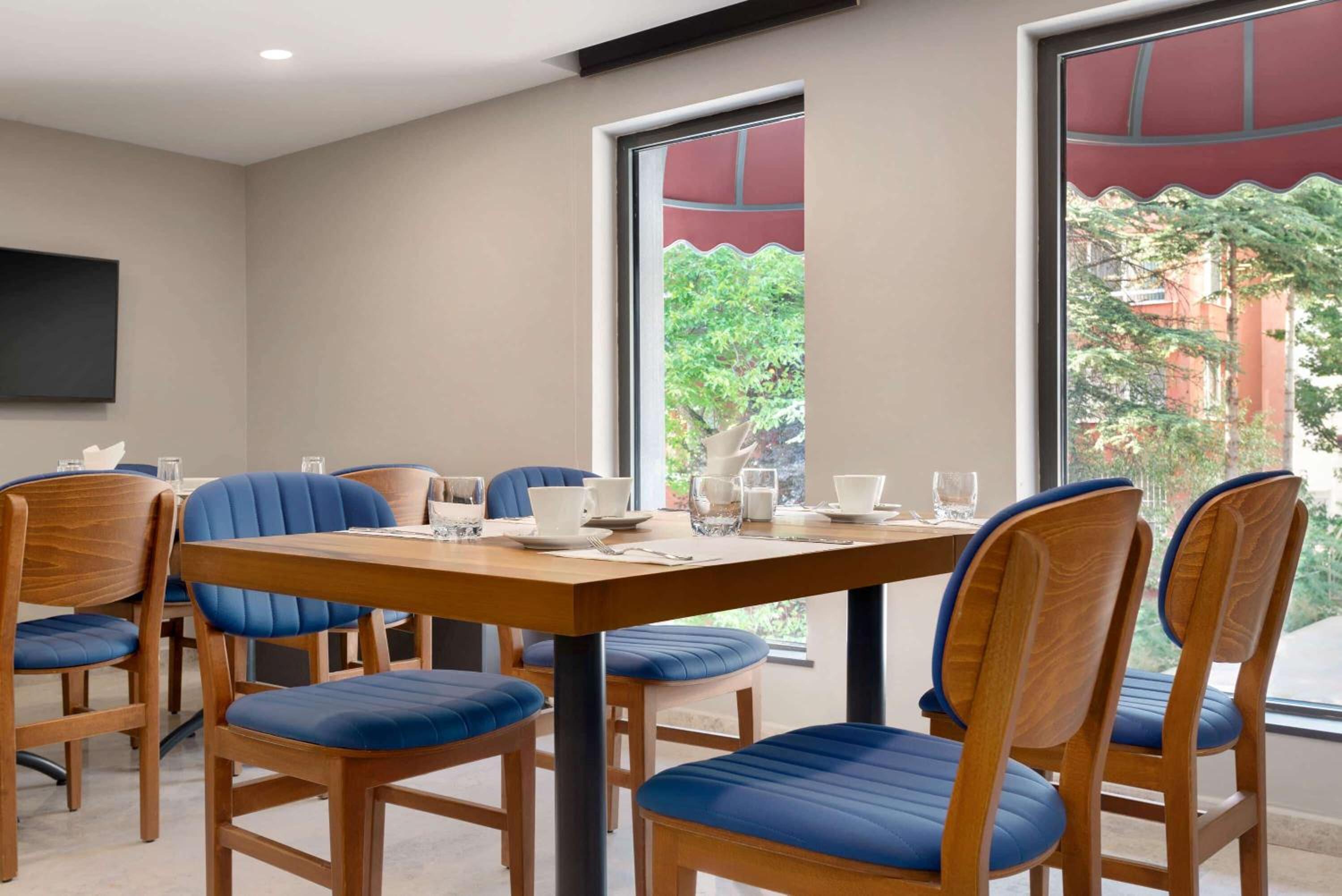 Days Hotel by Wyndham Ankara Cankaya - Image 6