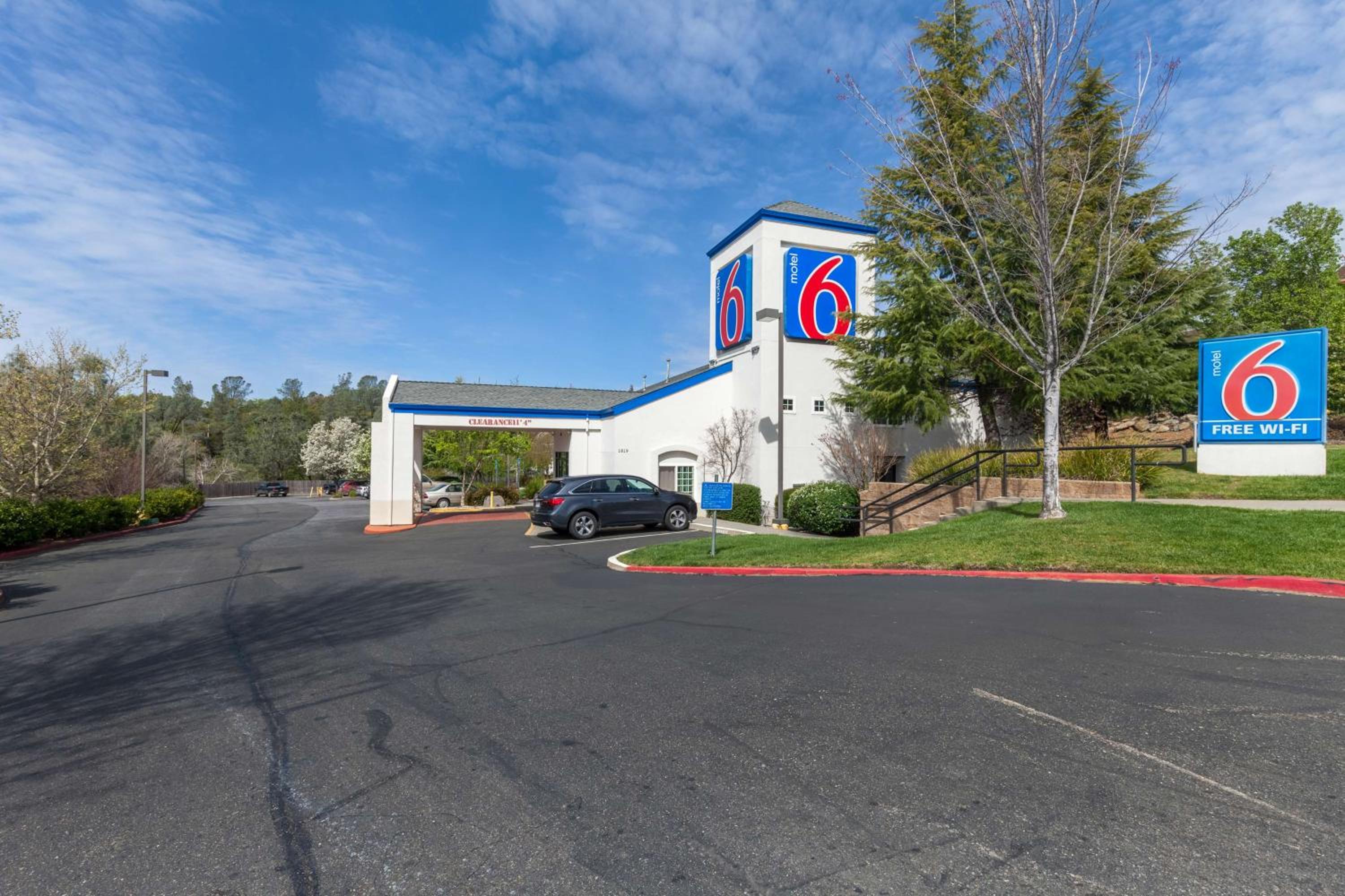 Motel 6-Auburn, CA view 4