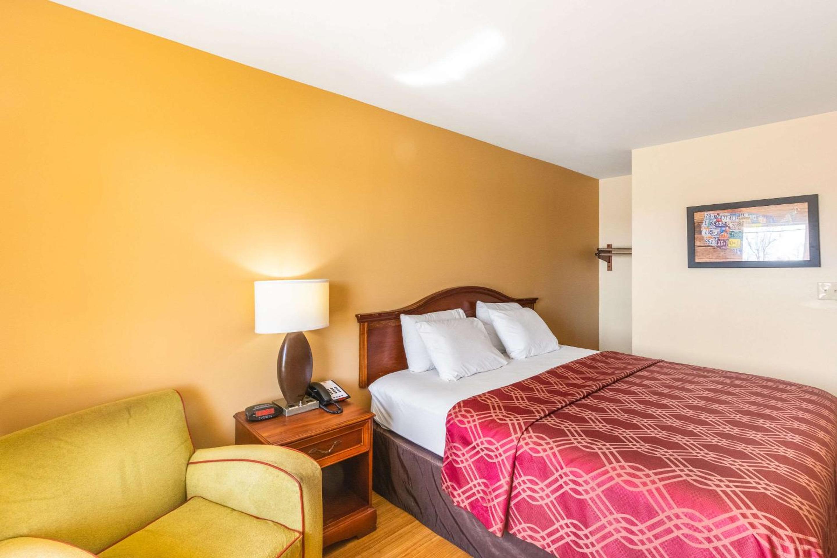 Econo Lodge Gaffney view 5