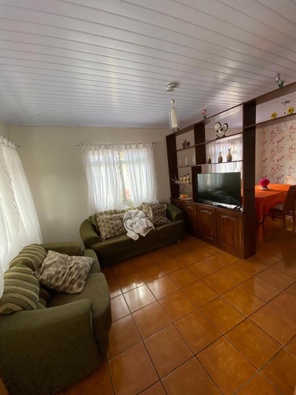 Casa Veraneio em Zimbros - Bombinhas