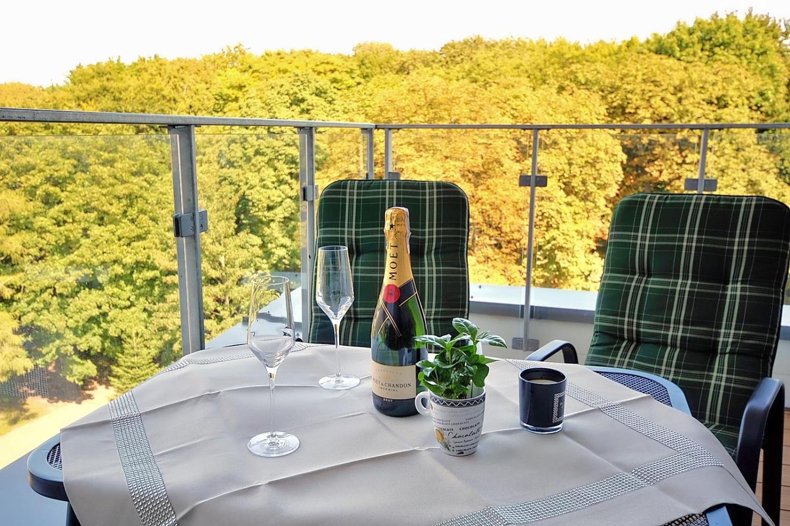 Nadmorskie Tarasy Apartamenty Nemo Kołobrzeg view 3