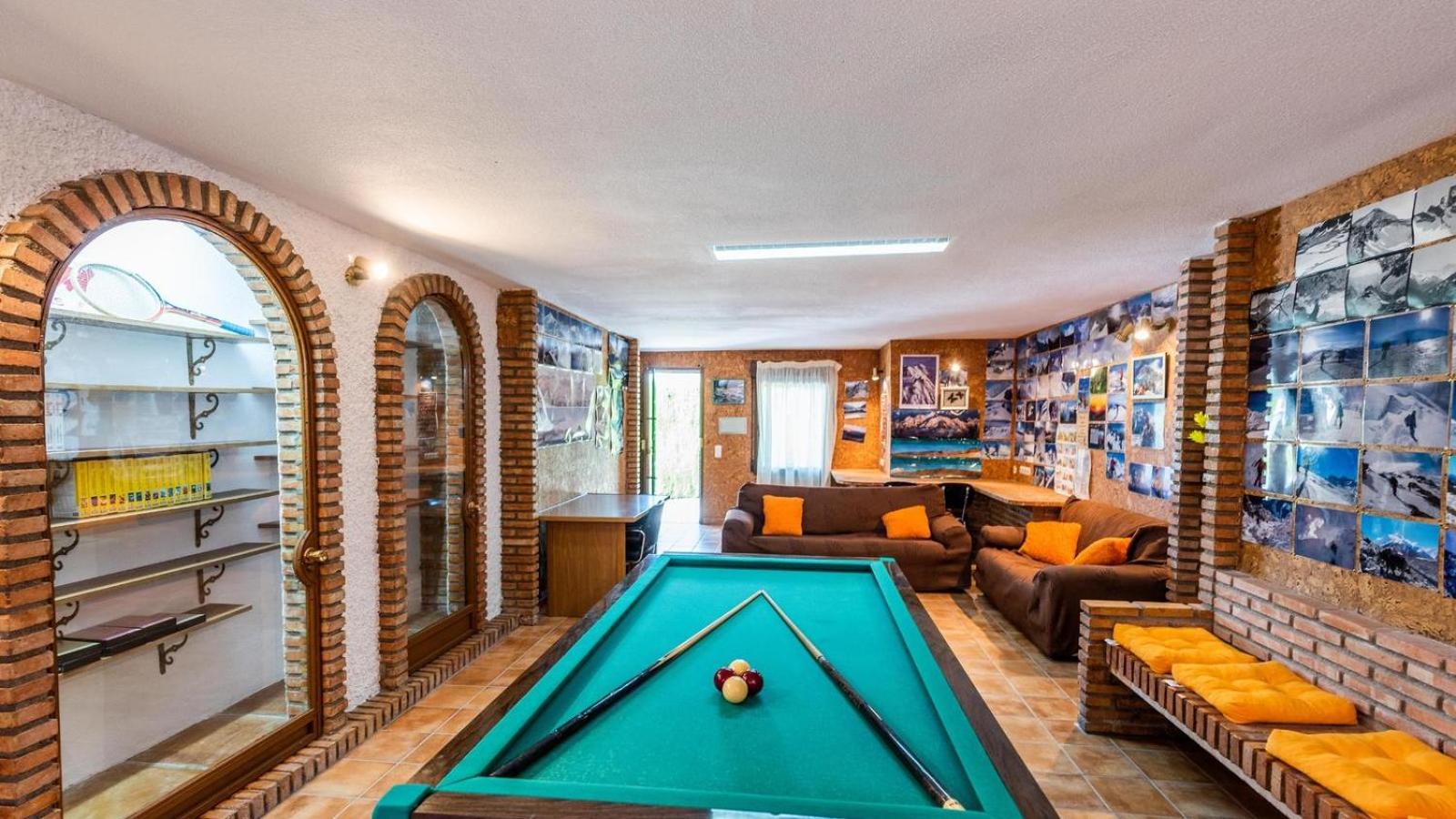 lounge