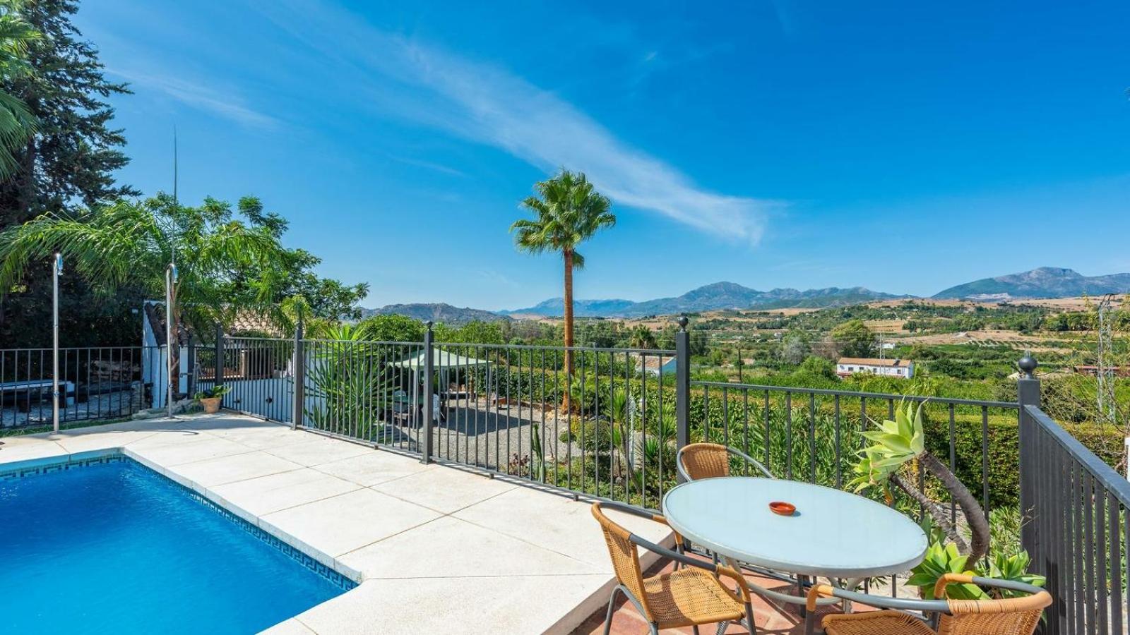 Casa La Vina del Arenal Pizarra by Ruralidays photo 4