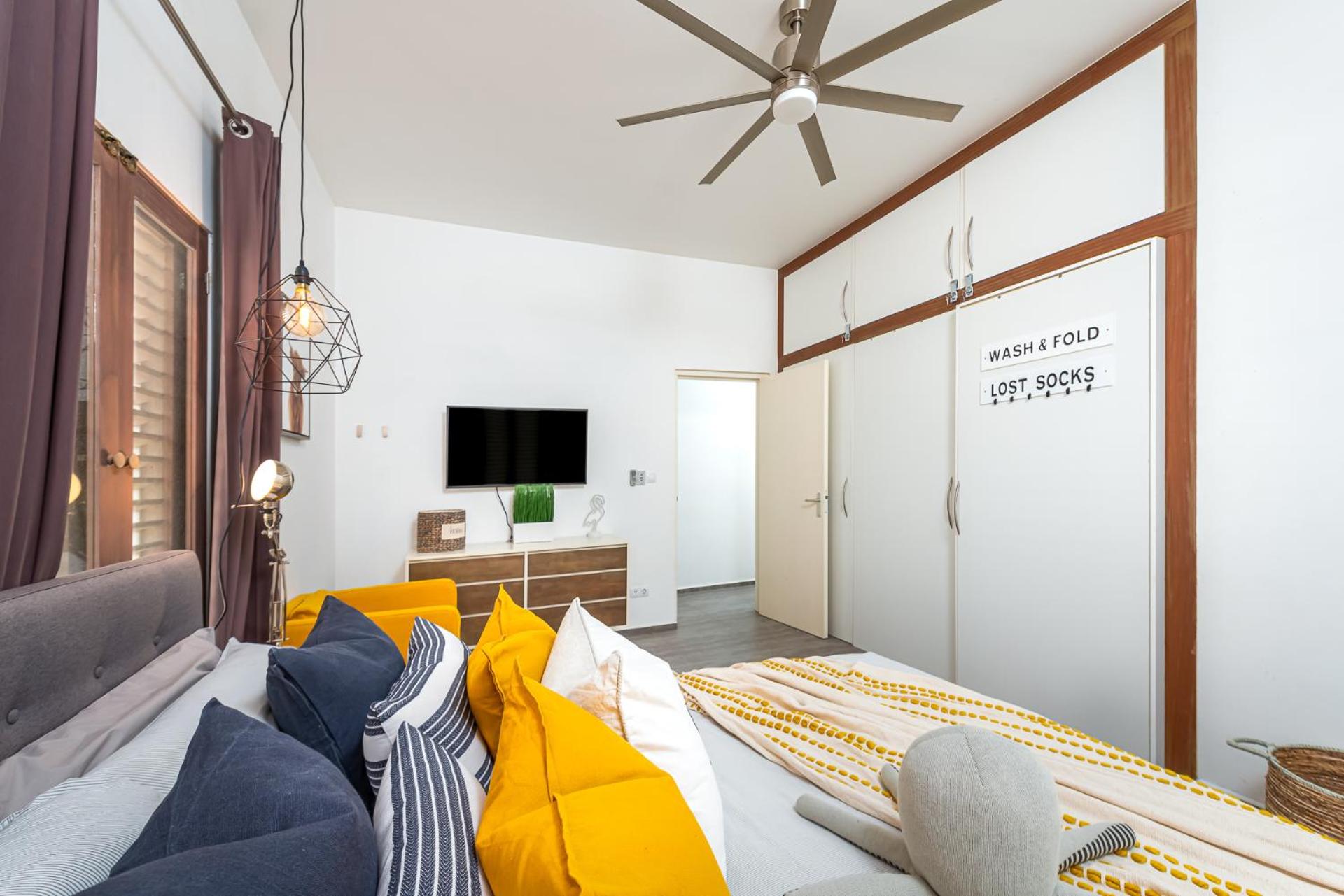 Villa Chica 3 min to Beach, Diving & Restaurants with Pool and private Garden 10 min to Windsurfing & Kitesurfing