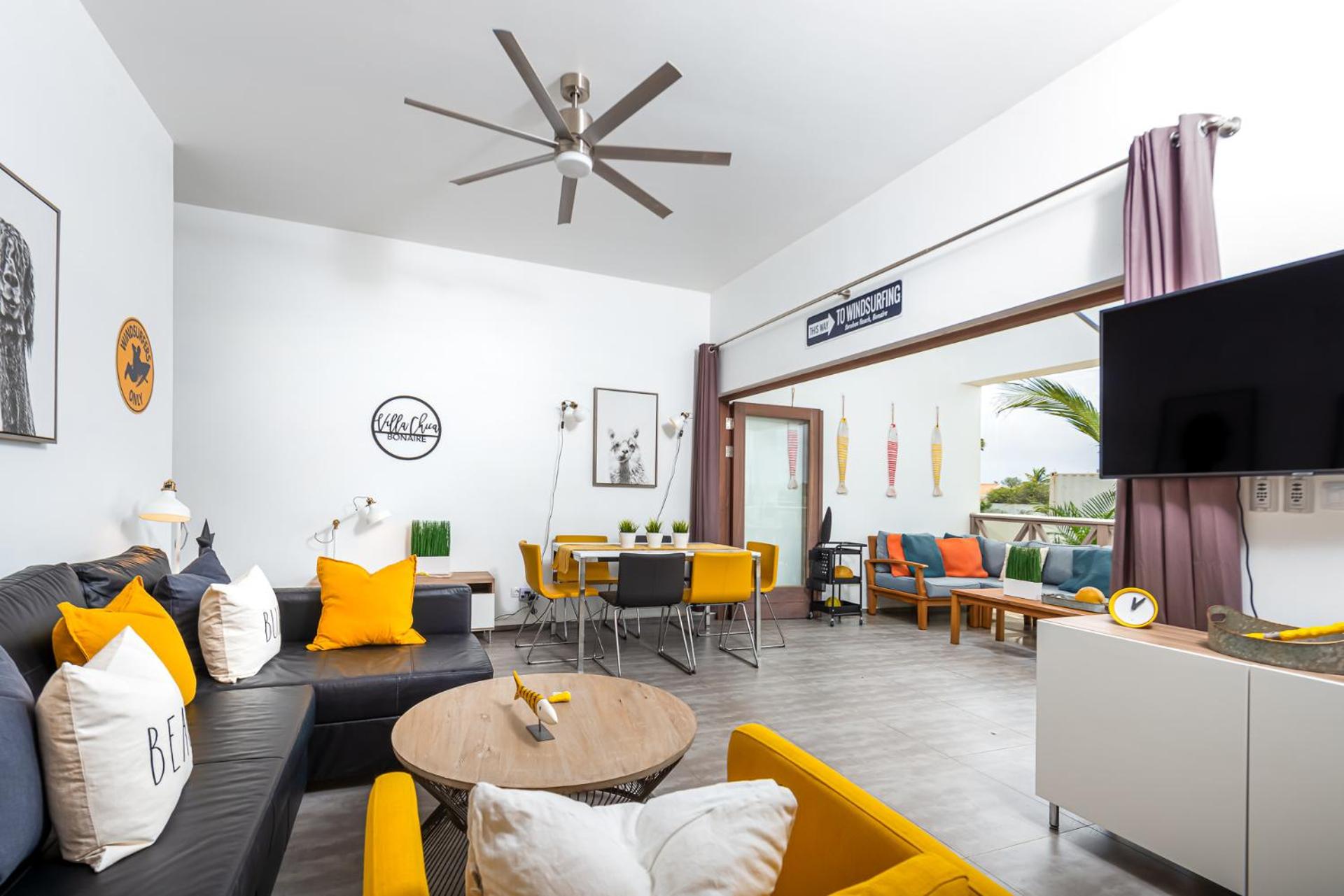 Villa Chica 3 min to Beach, Diving & Restaurants with Pool and private Garden 10 min to Windsurfing & Kitesurfing