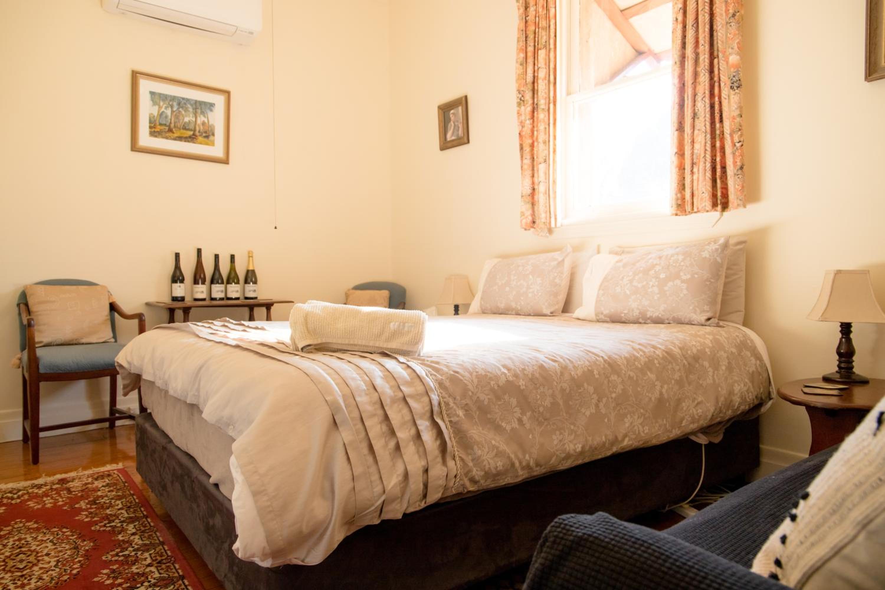 Pierrepoint Accommodation