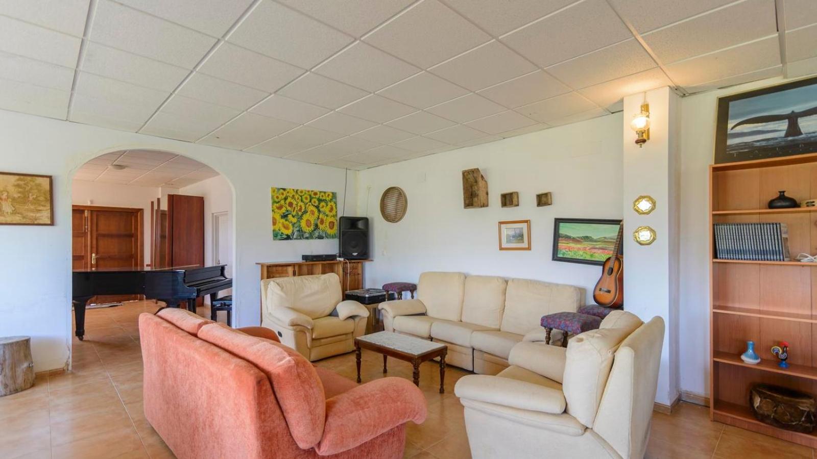 lounge