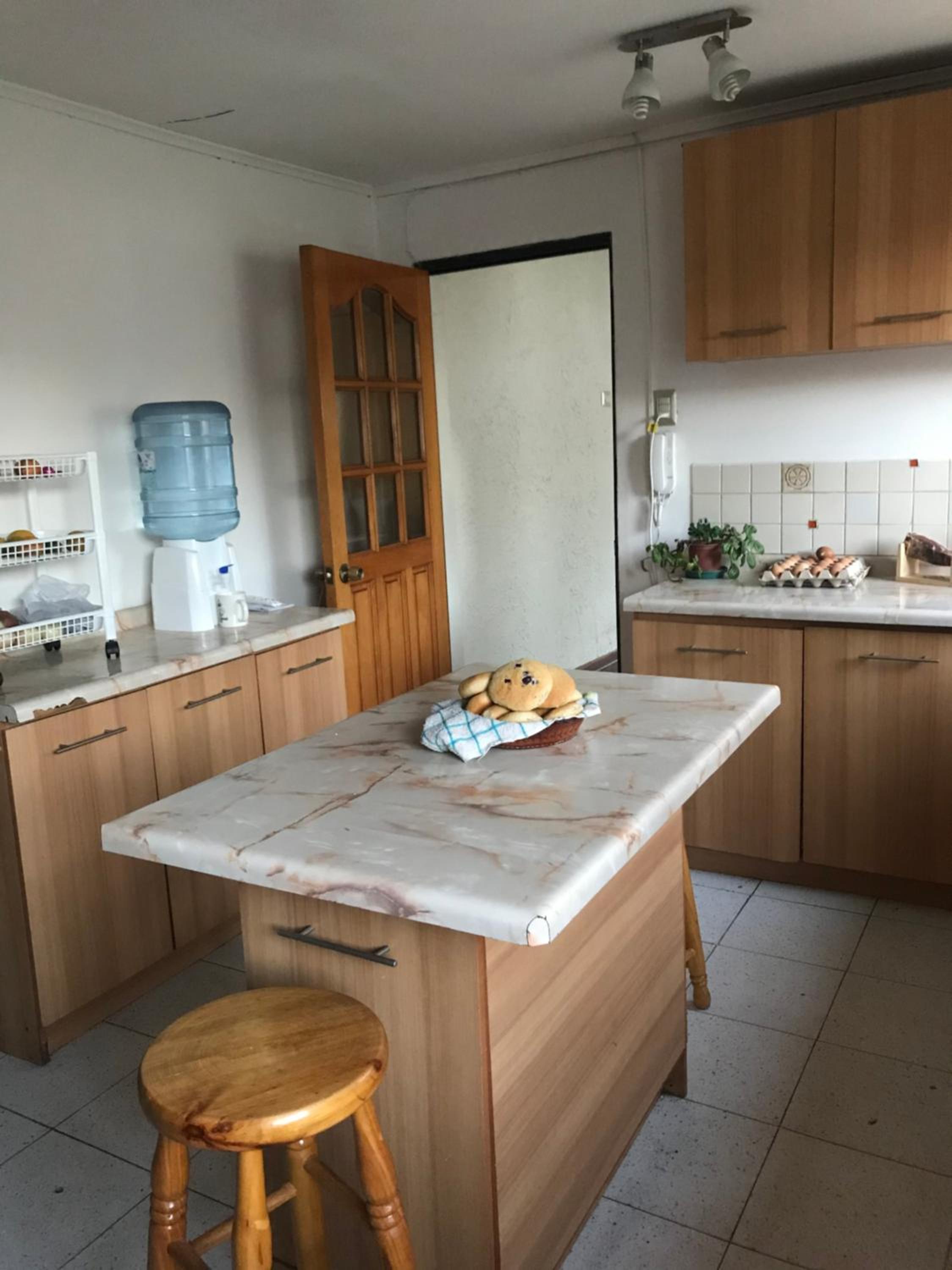 Casa ejecutiva 5 dormitorios ideal empresas 7-8 huéspedes