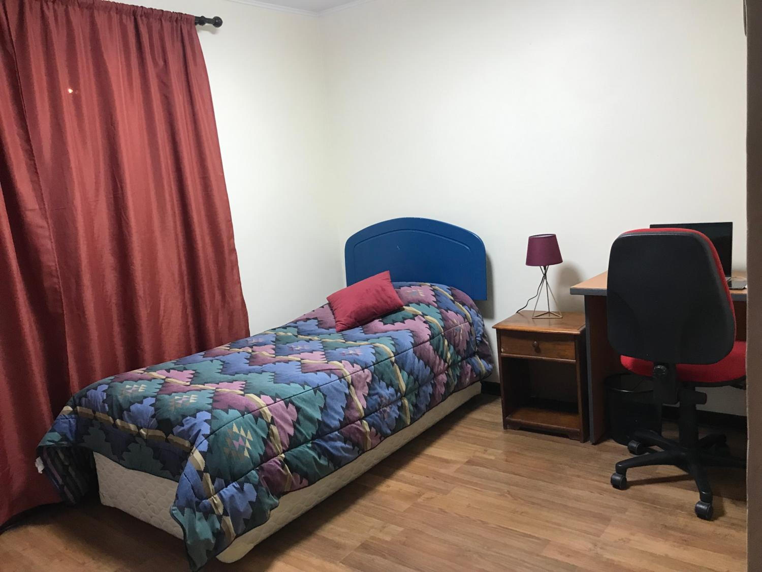 Casa ejecutiva 5 dormitorios ideal empresas 7-8 huéspedes