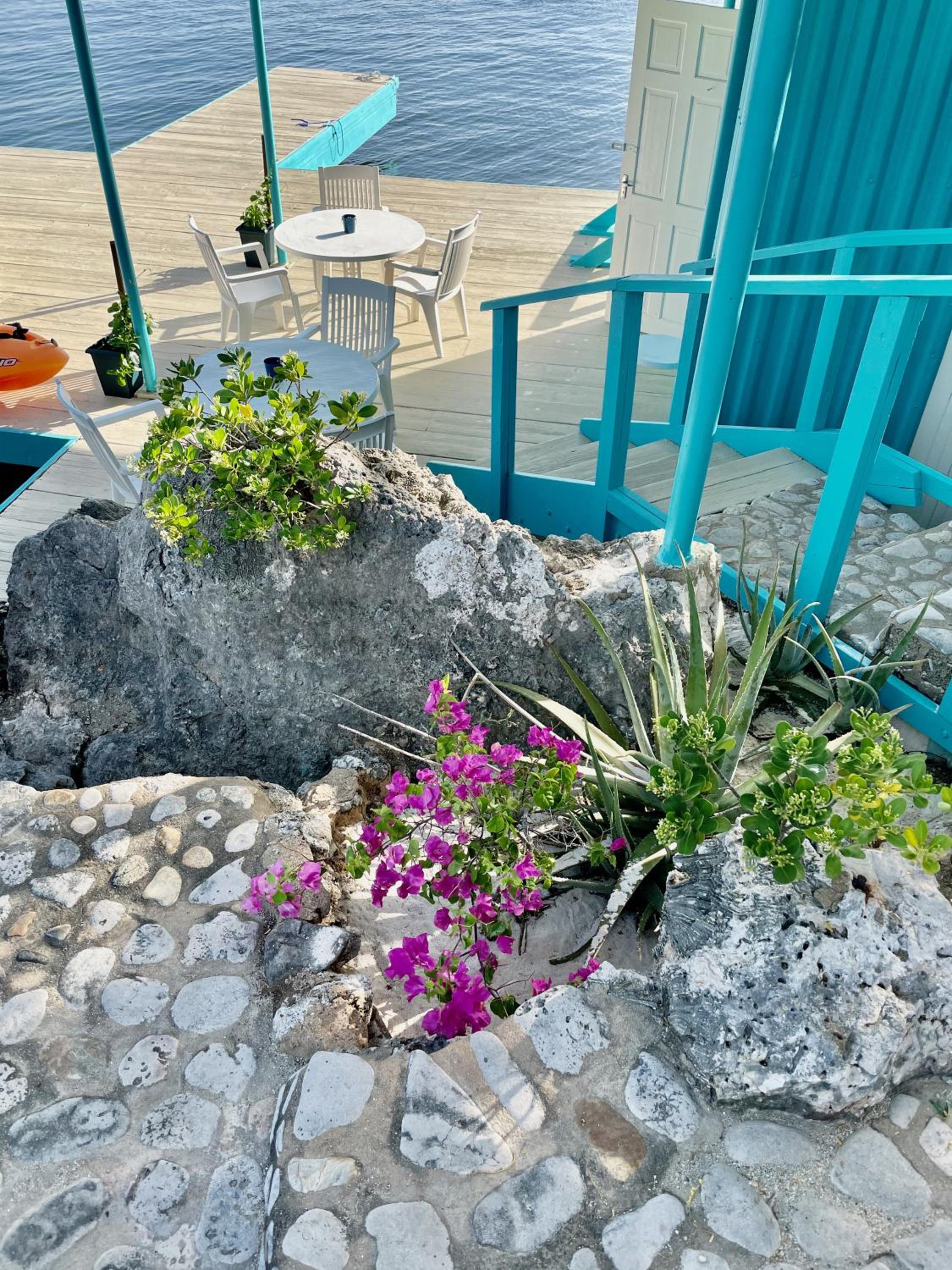 Vistalmar Ocean Suites