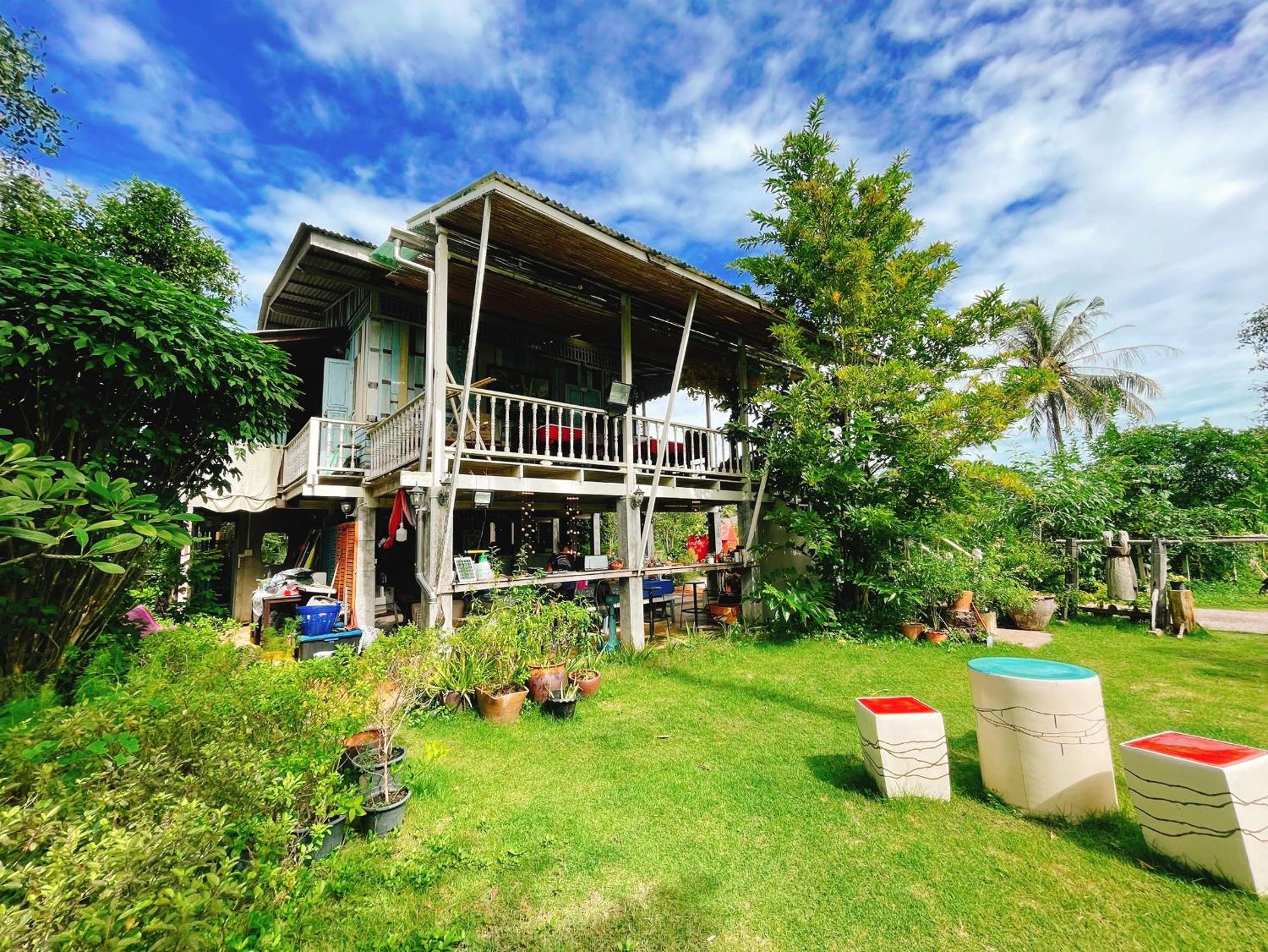 Hotel นิทานคำกลอน 2 Nithankumkon 2 - Image 1