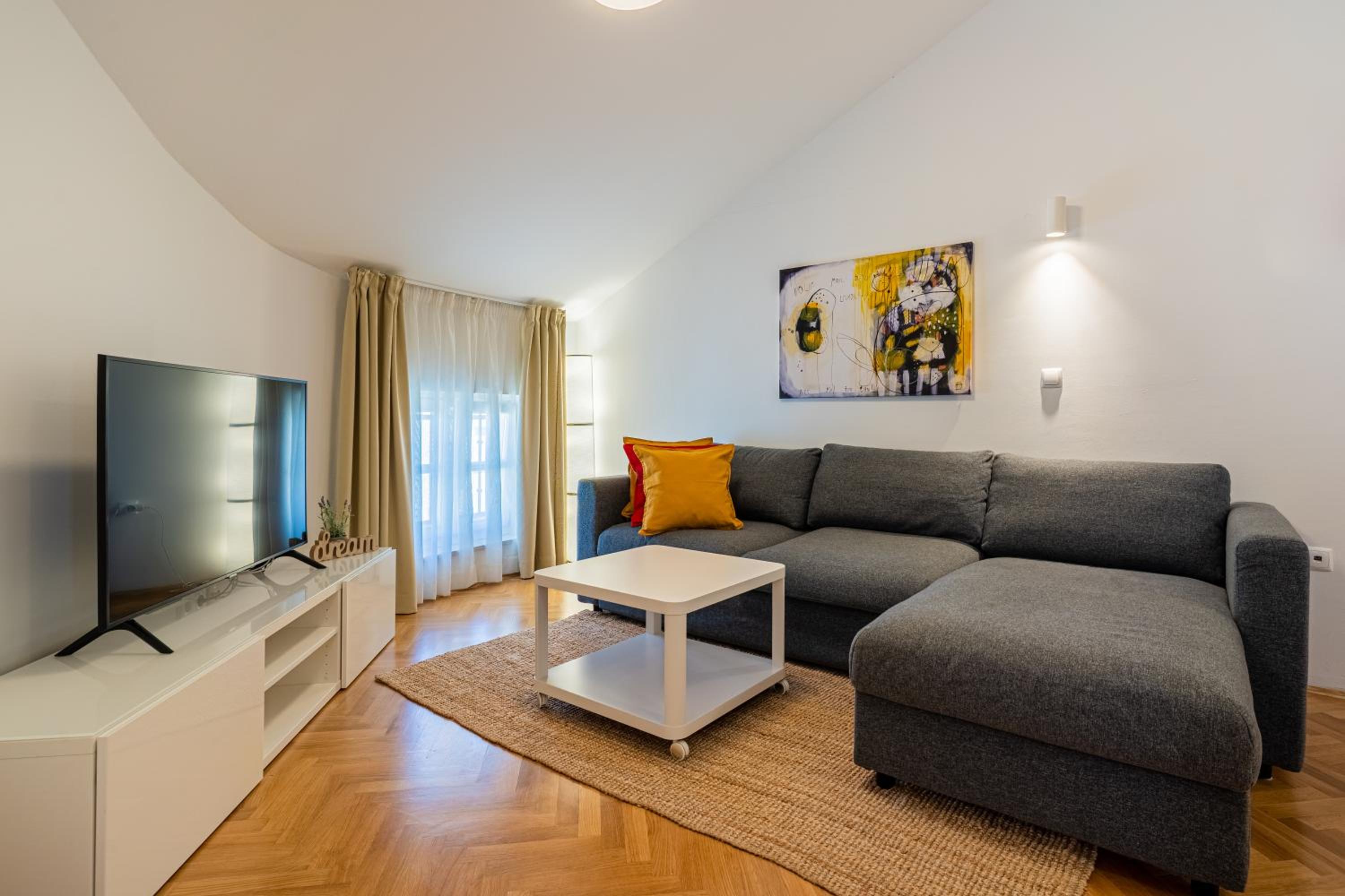 Villa Catania view 4