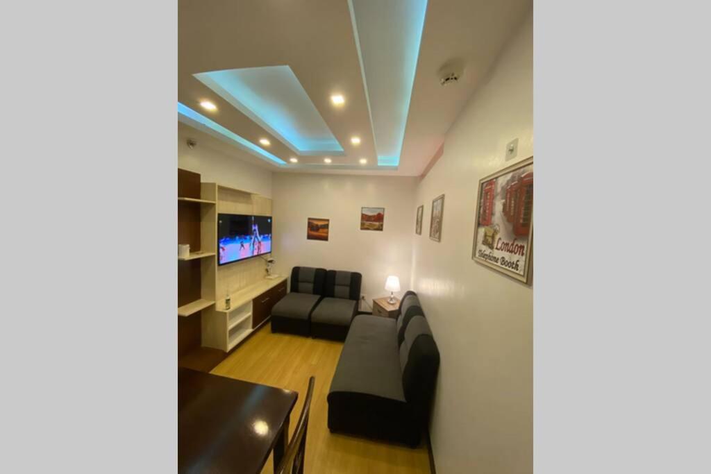 MidKnight Sky Unit for Rent