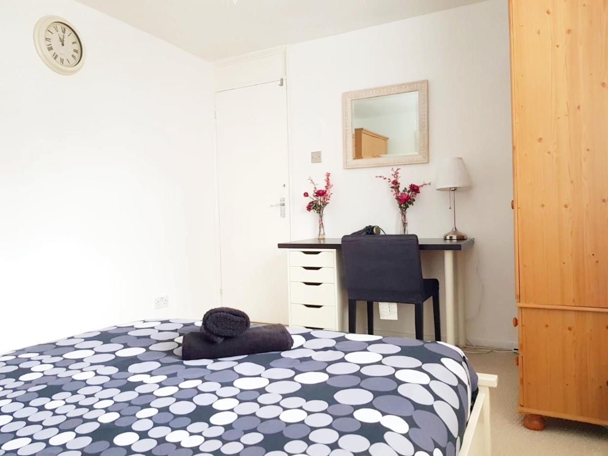 Tower Bridge Rooms