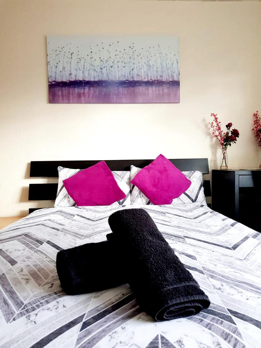 Tower Bridge Rooms
