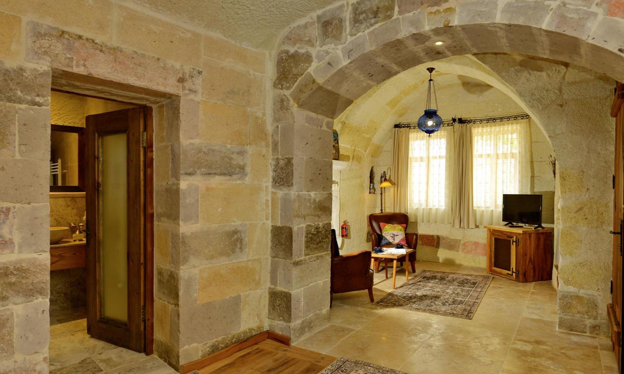 Seki Cave Suites - Image 191