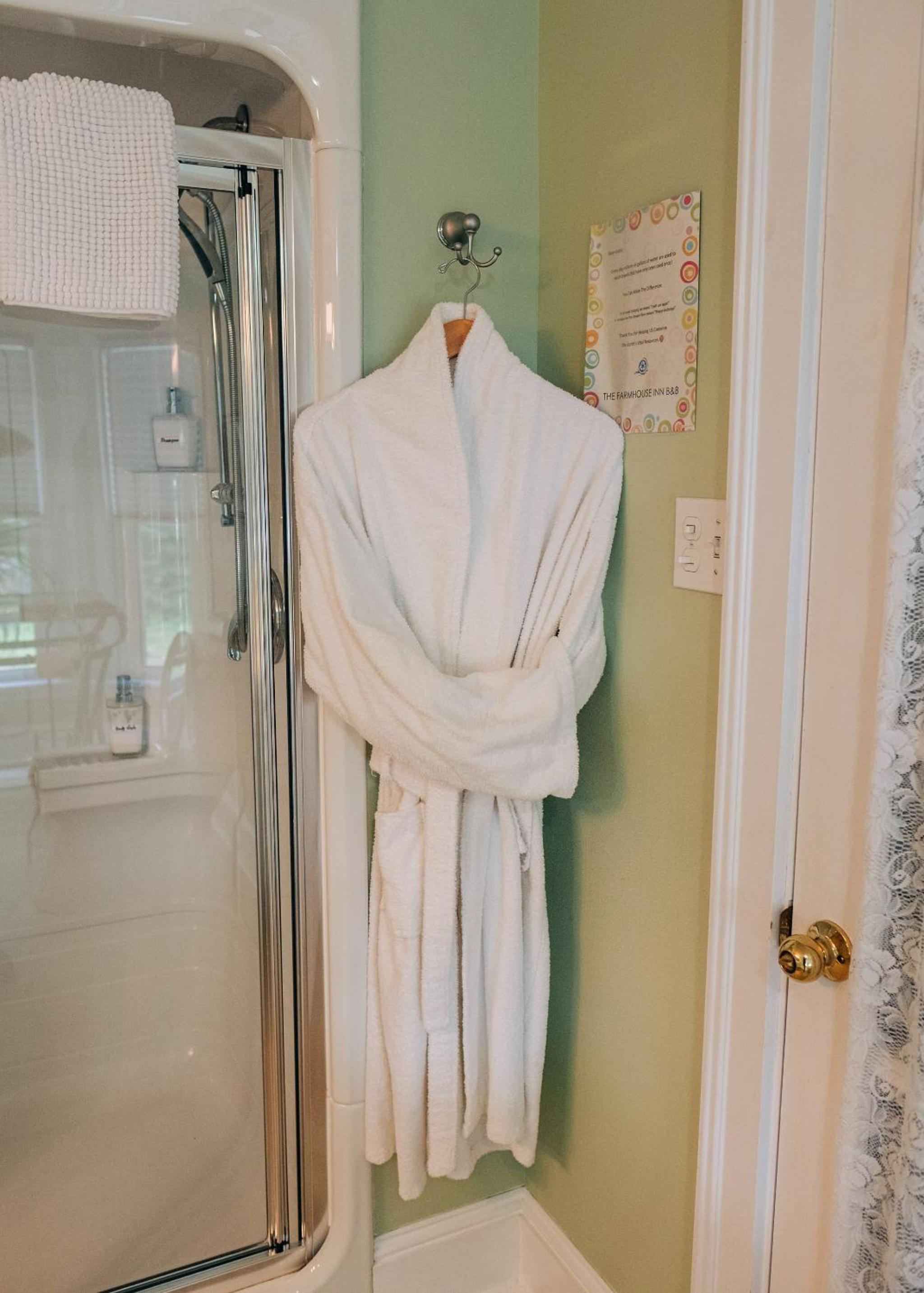 Farmhouse Inn B&B