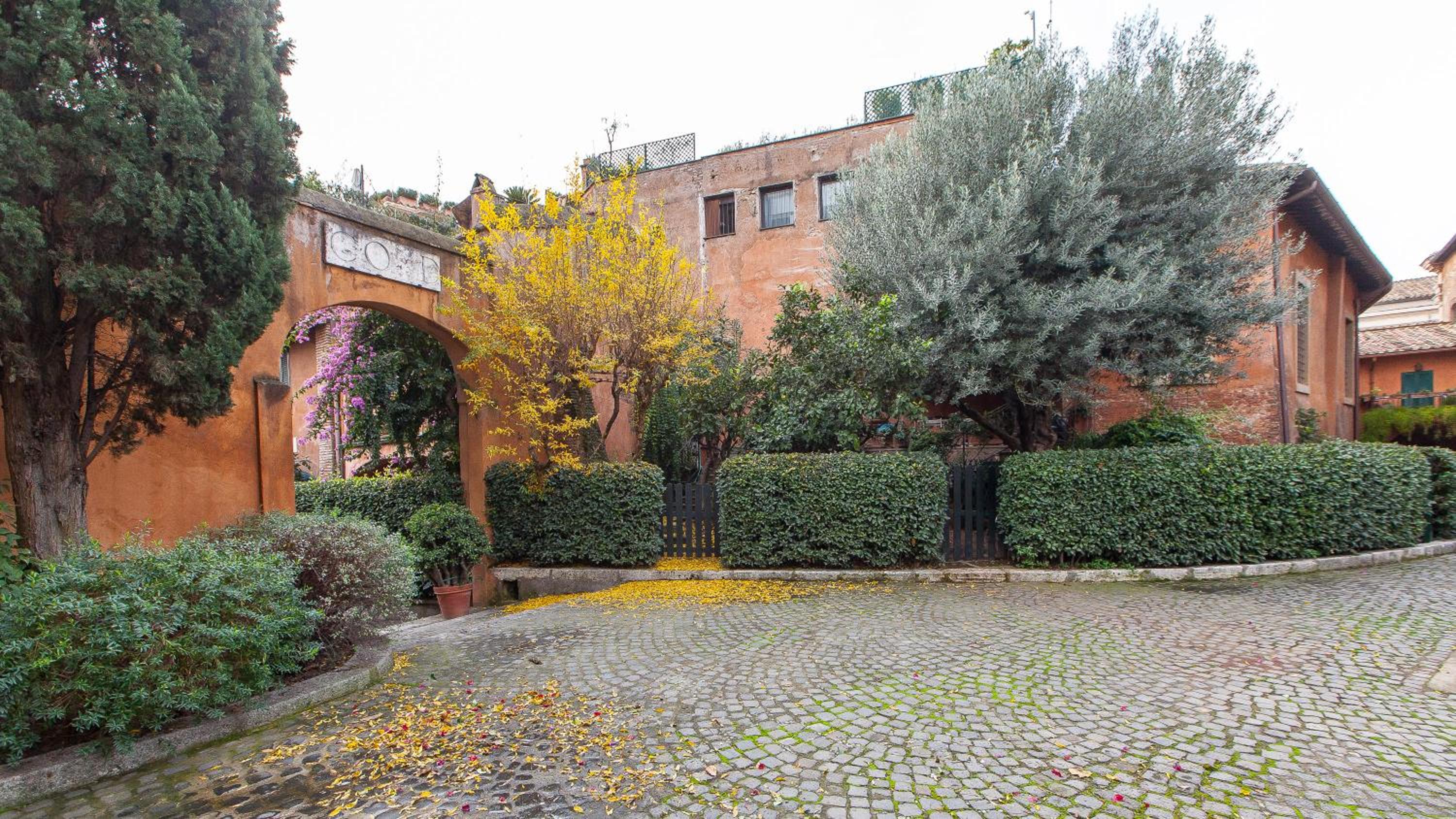 Imperial Forum Rental in Rome