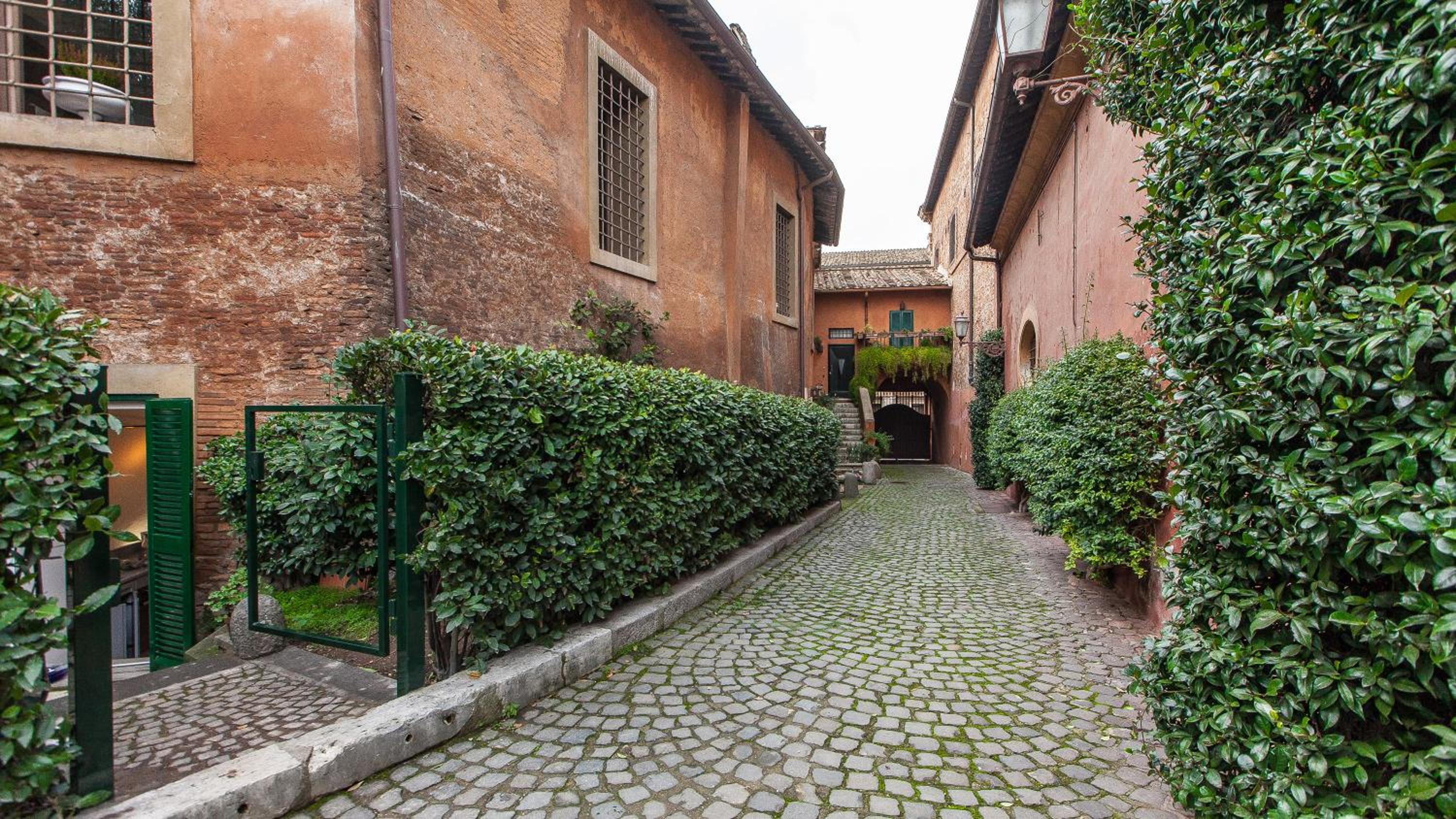 Imperial Forum Rental in Rome