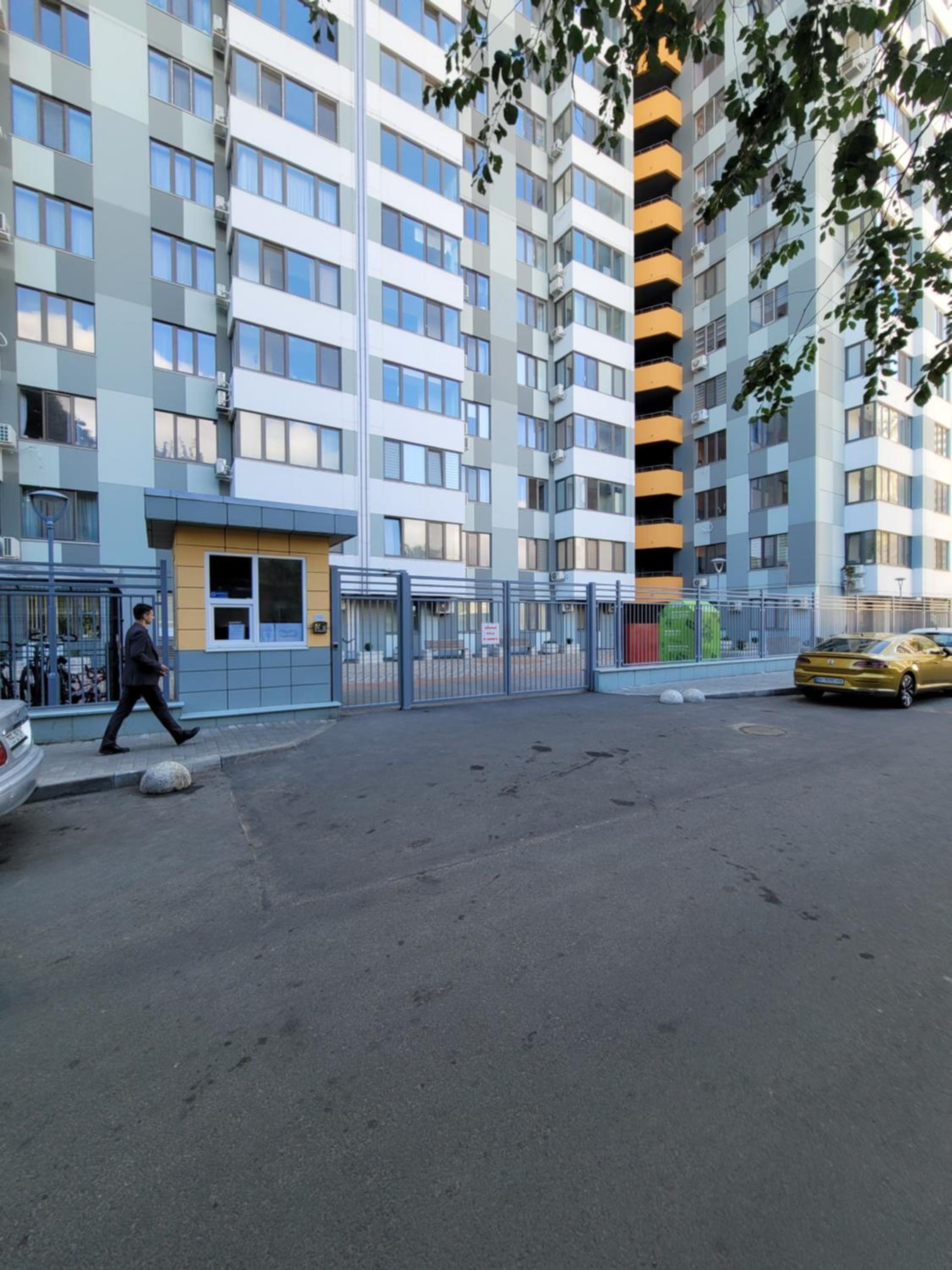 Photo 8
