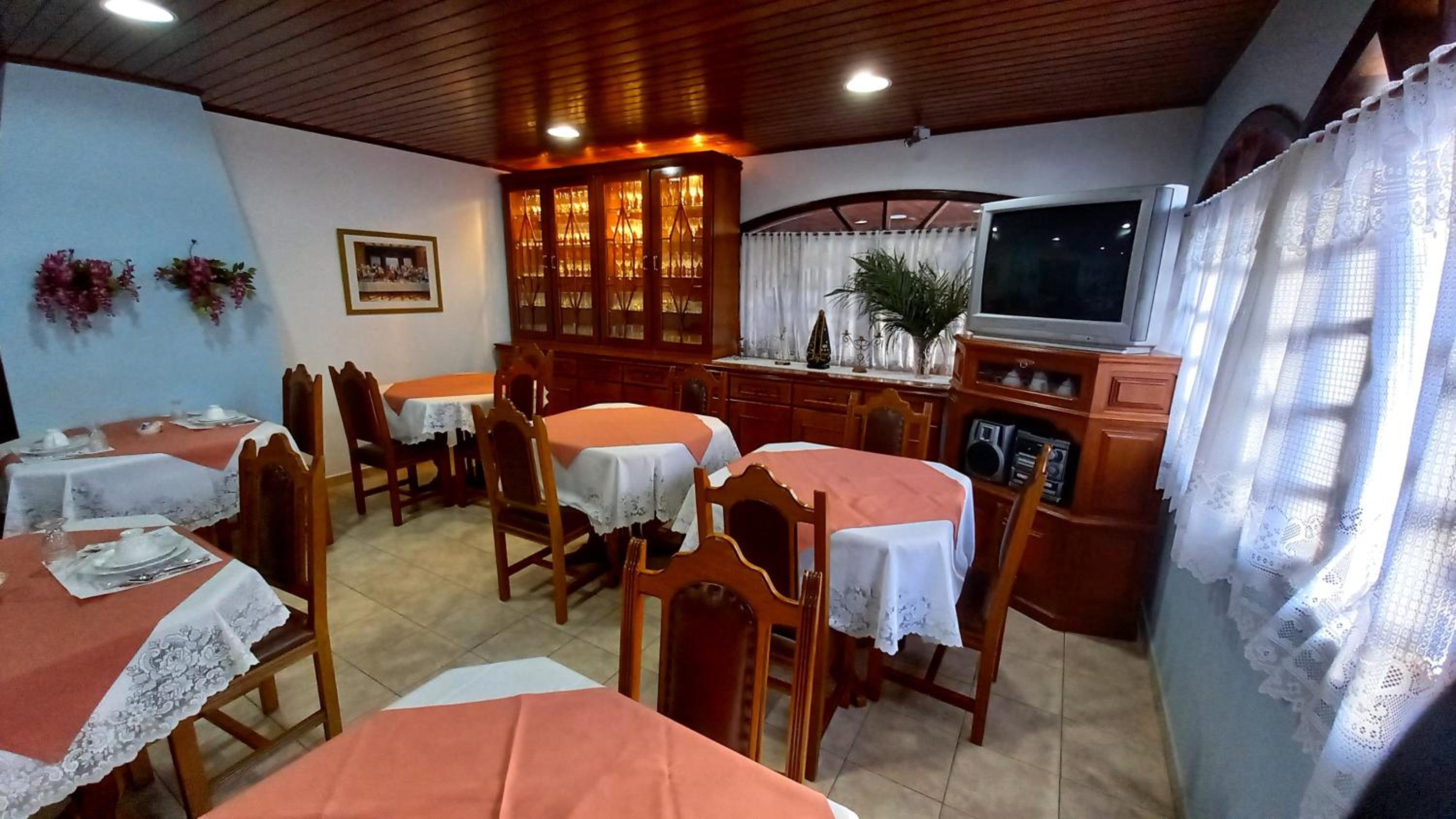 Hotel Shallon