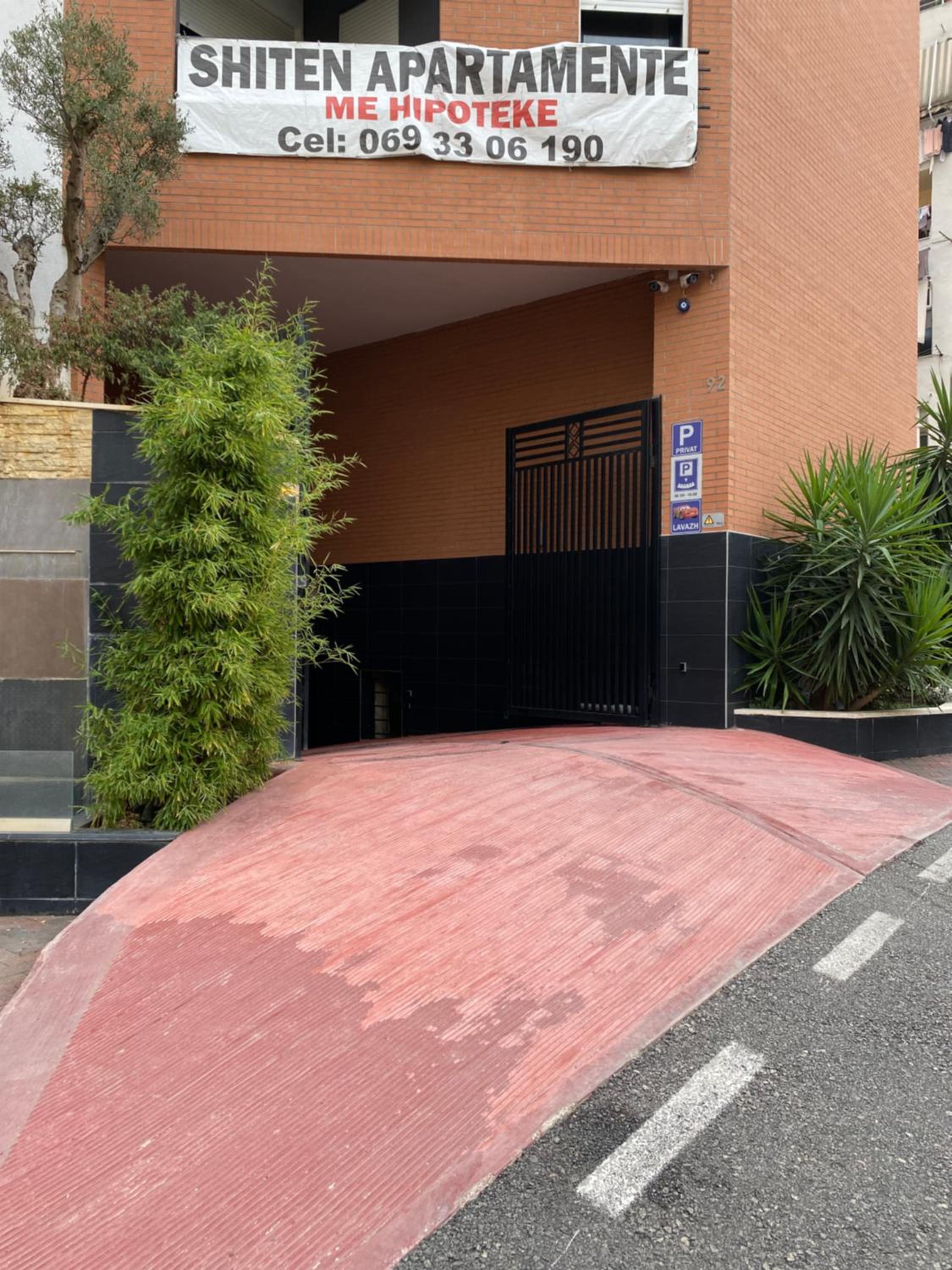 Nemis apartments in the centre of Tirana four Free parking