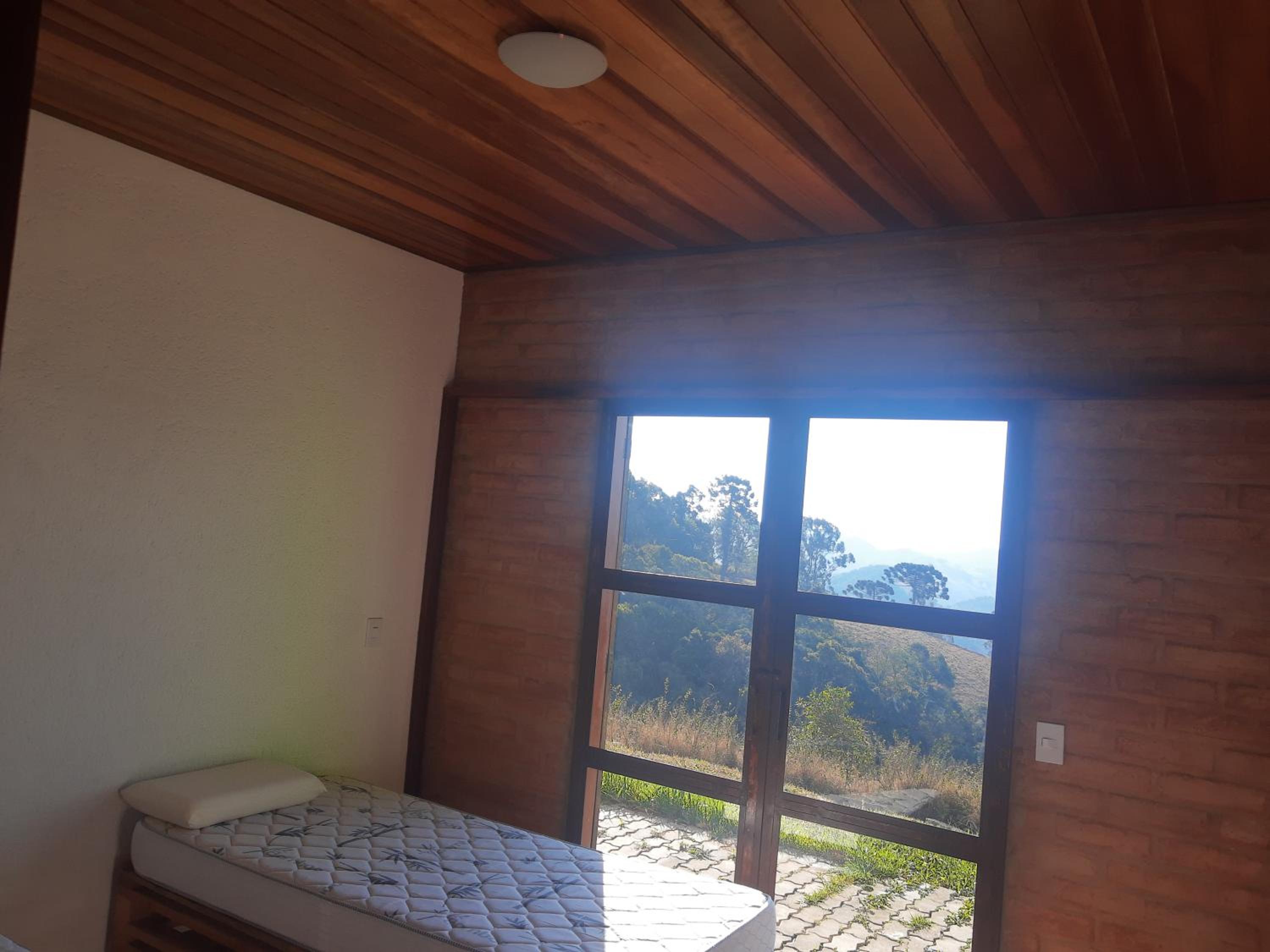 CASA NA MONTANHA
