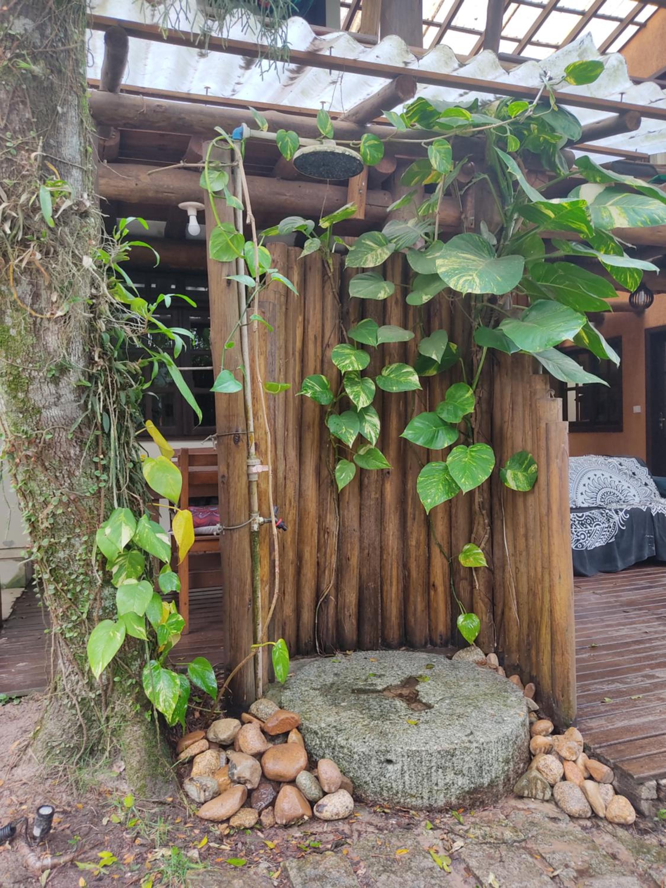 Nalua Guest House